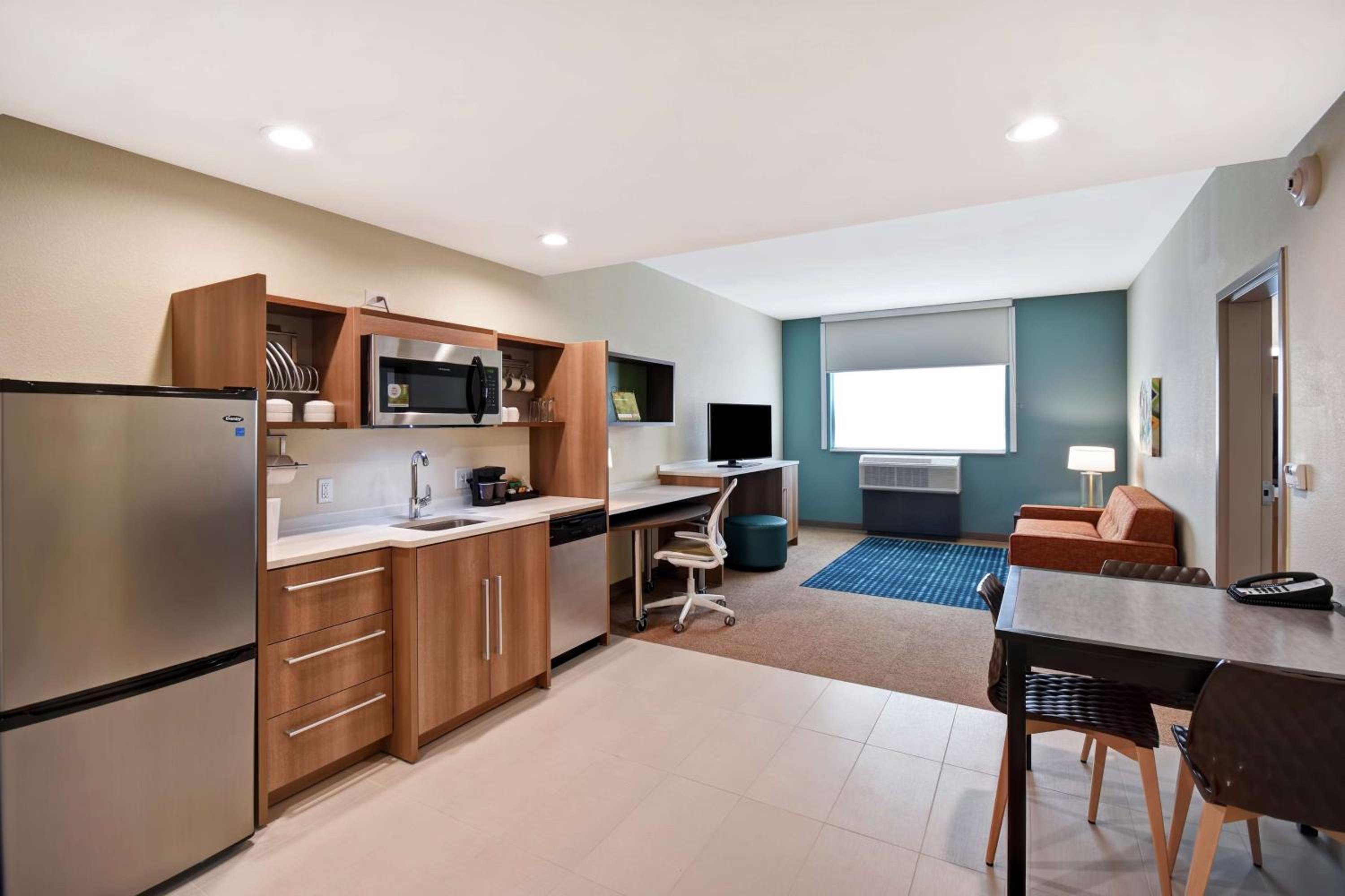 King Suite - Hearing Access/Non-Smoking
