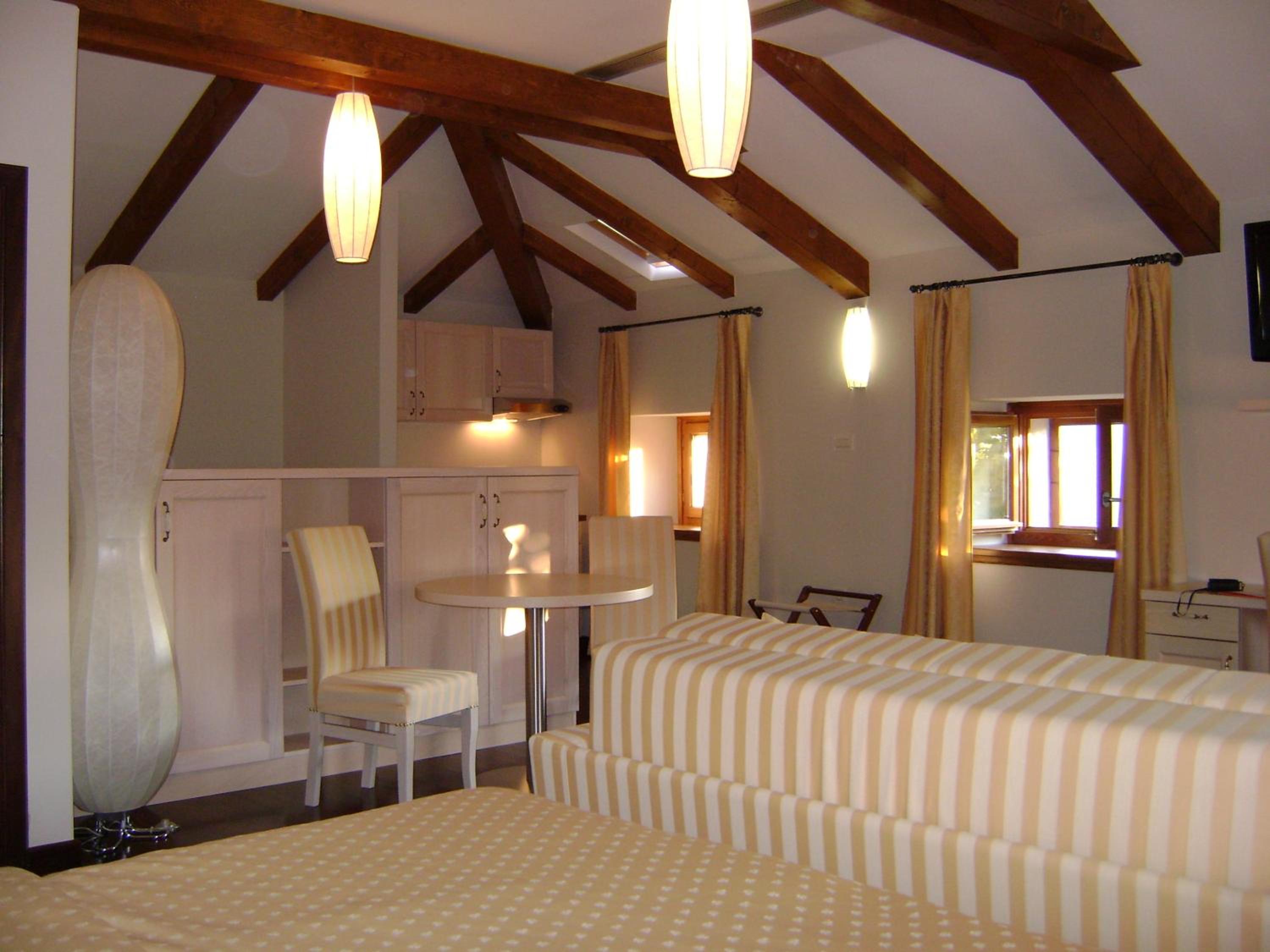 Deluxe Studio - Annex - Pet Friendly