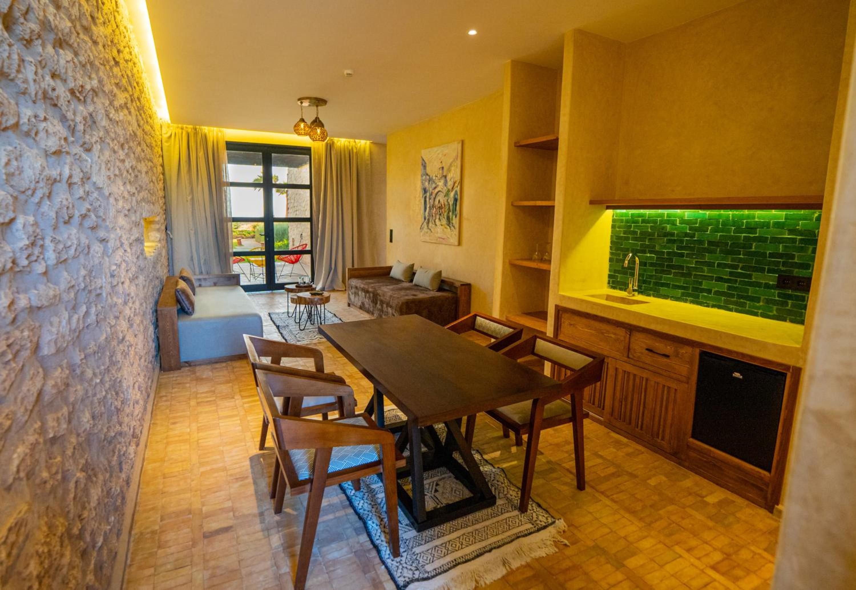 Deluxe Suite with Sea View