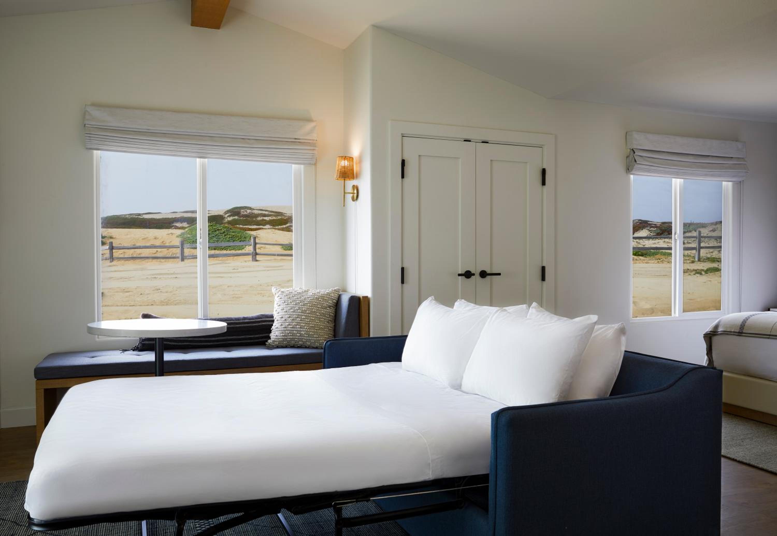 Coastal View Suite