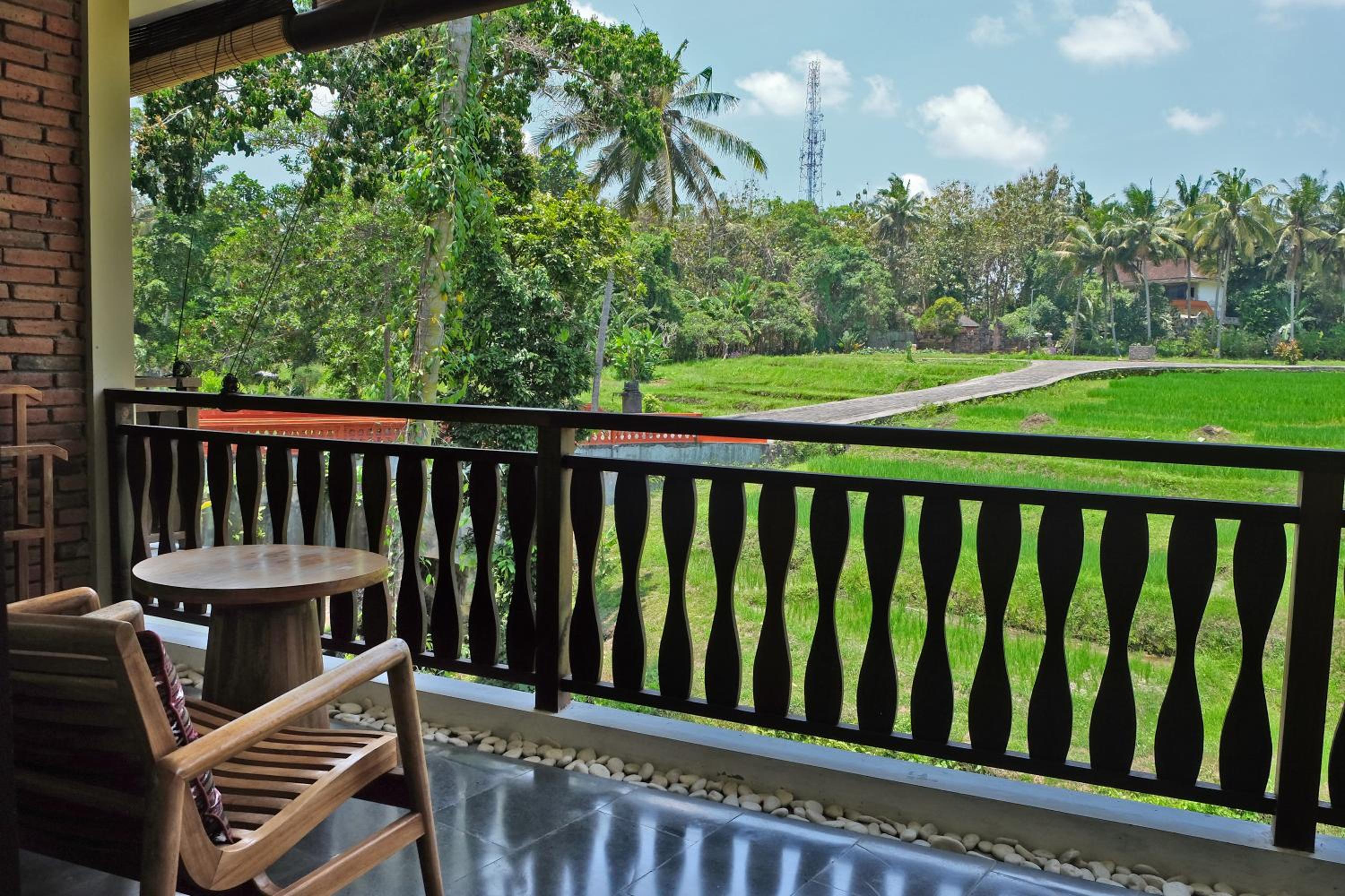 Junior Suite with Rice Field View and Free Benefits