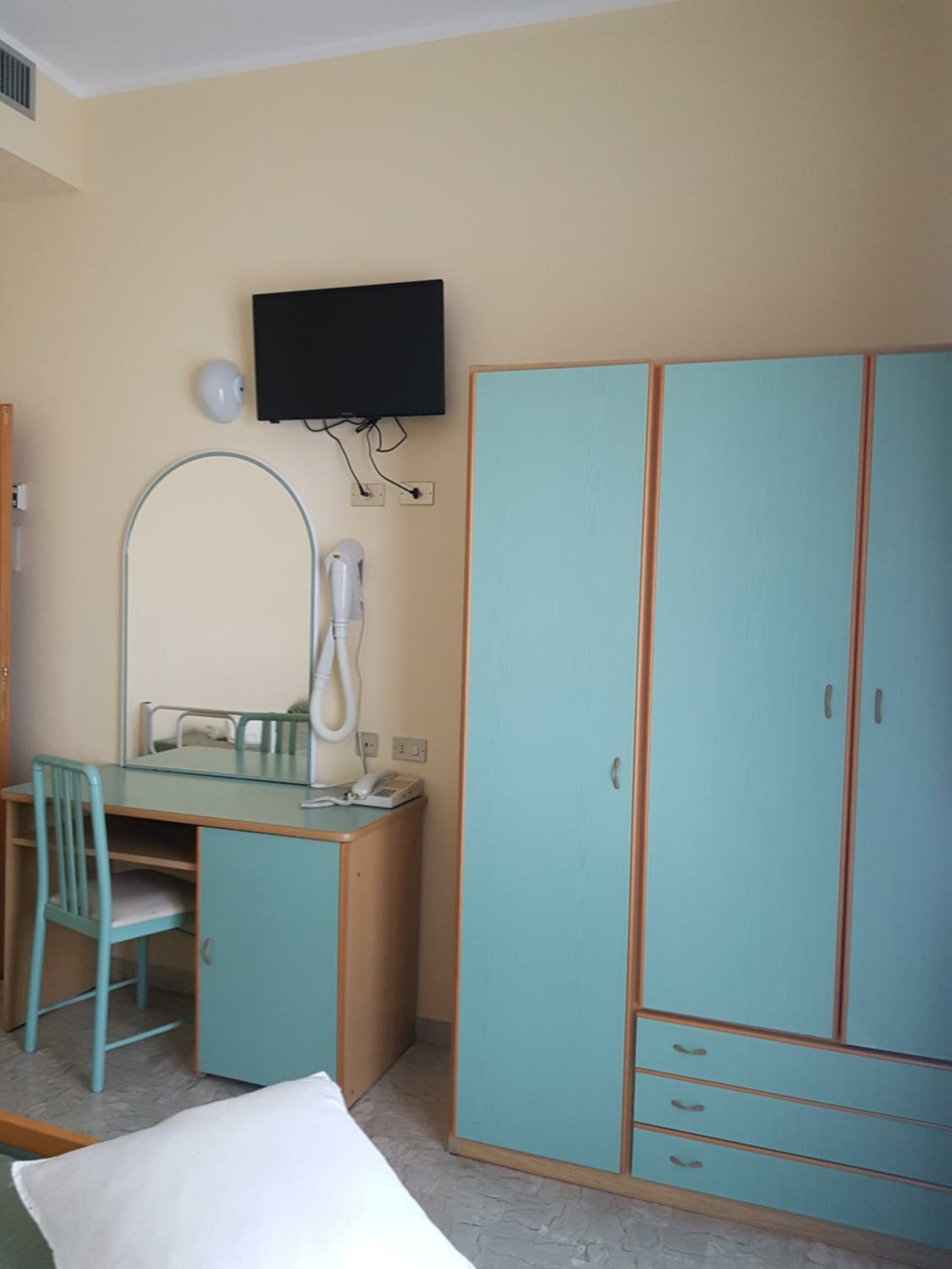 Double or Twin Room with Balcony