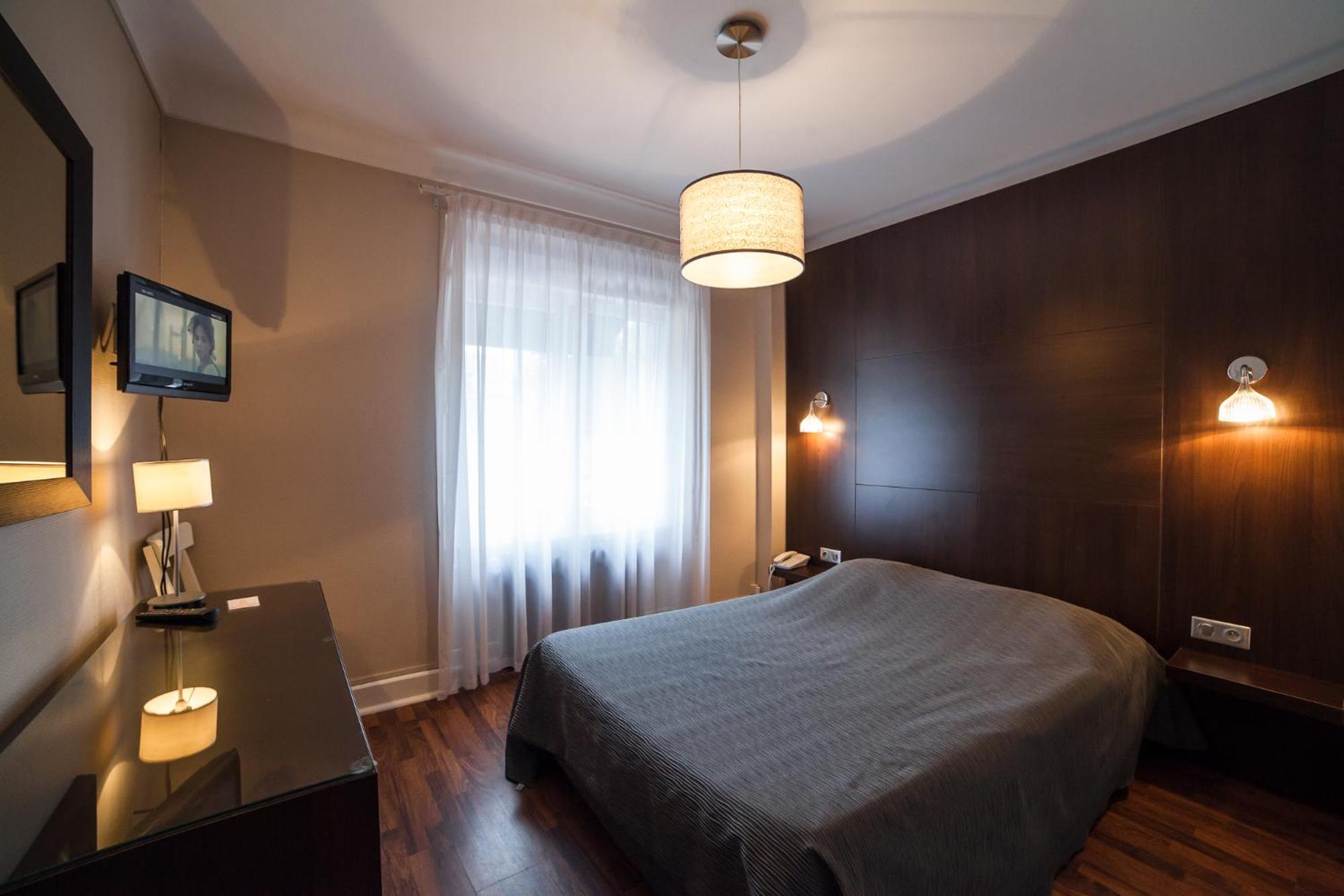 Double Room Village Side