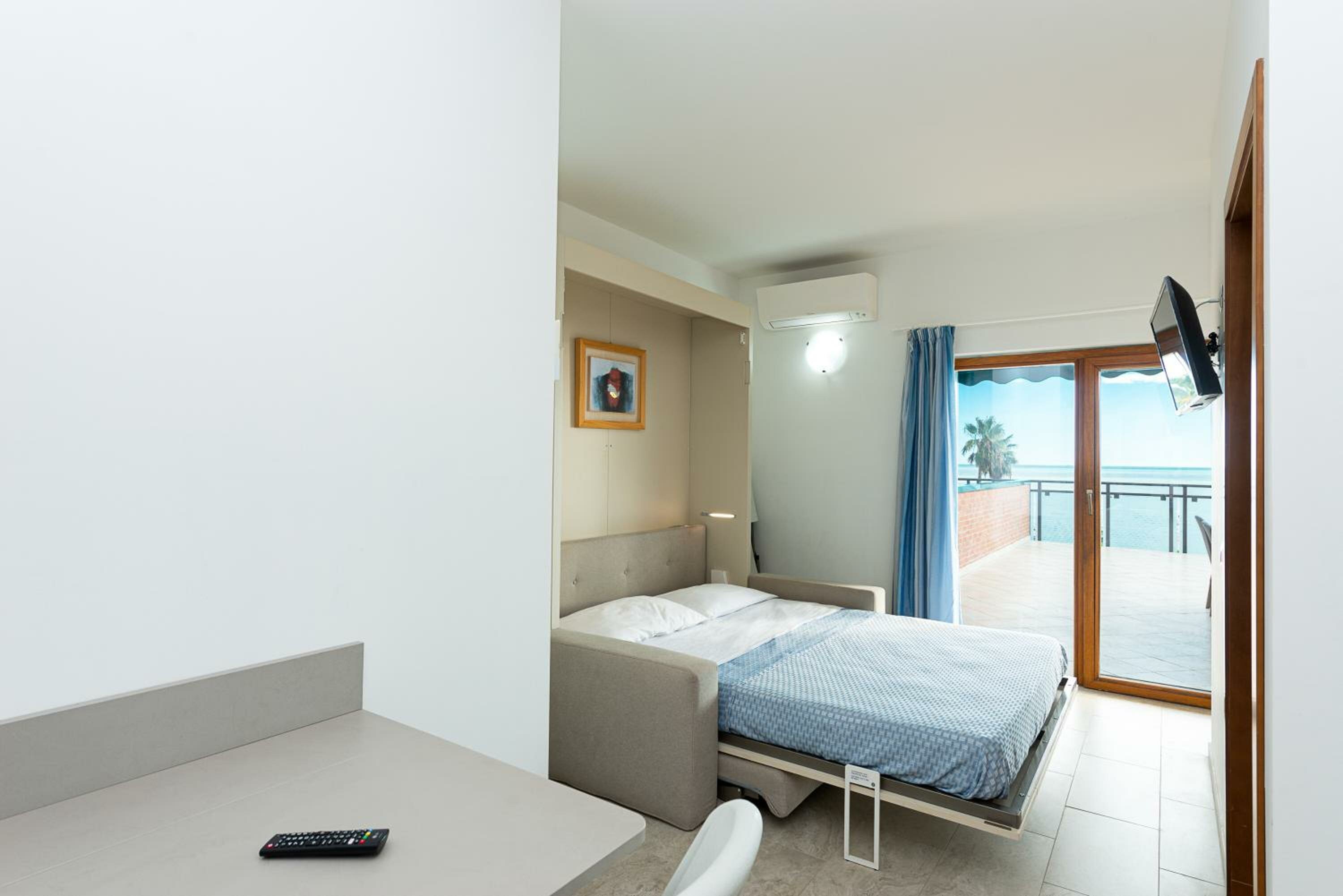 Apartment with Sea View