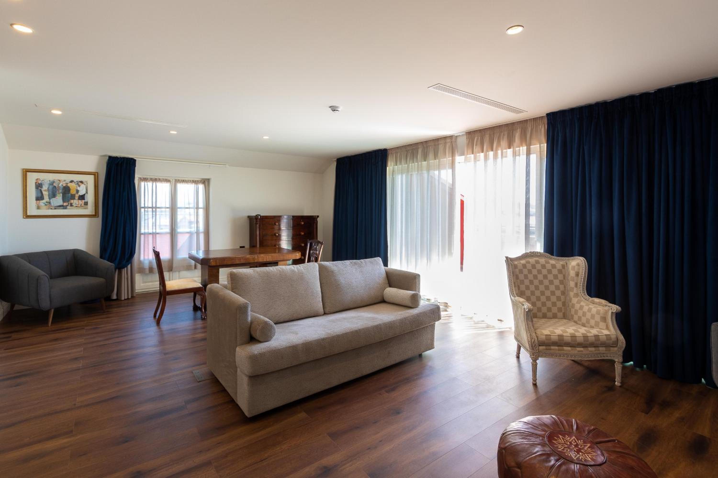 Duplex Suite