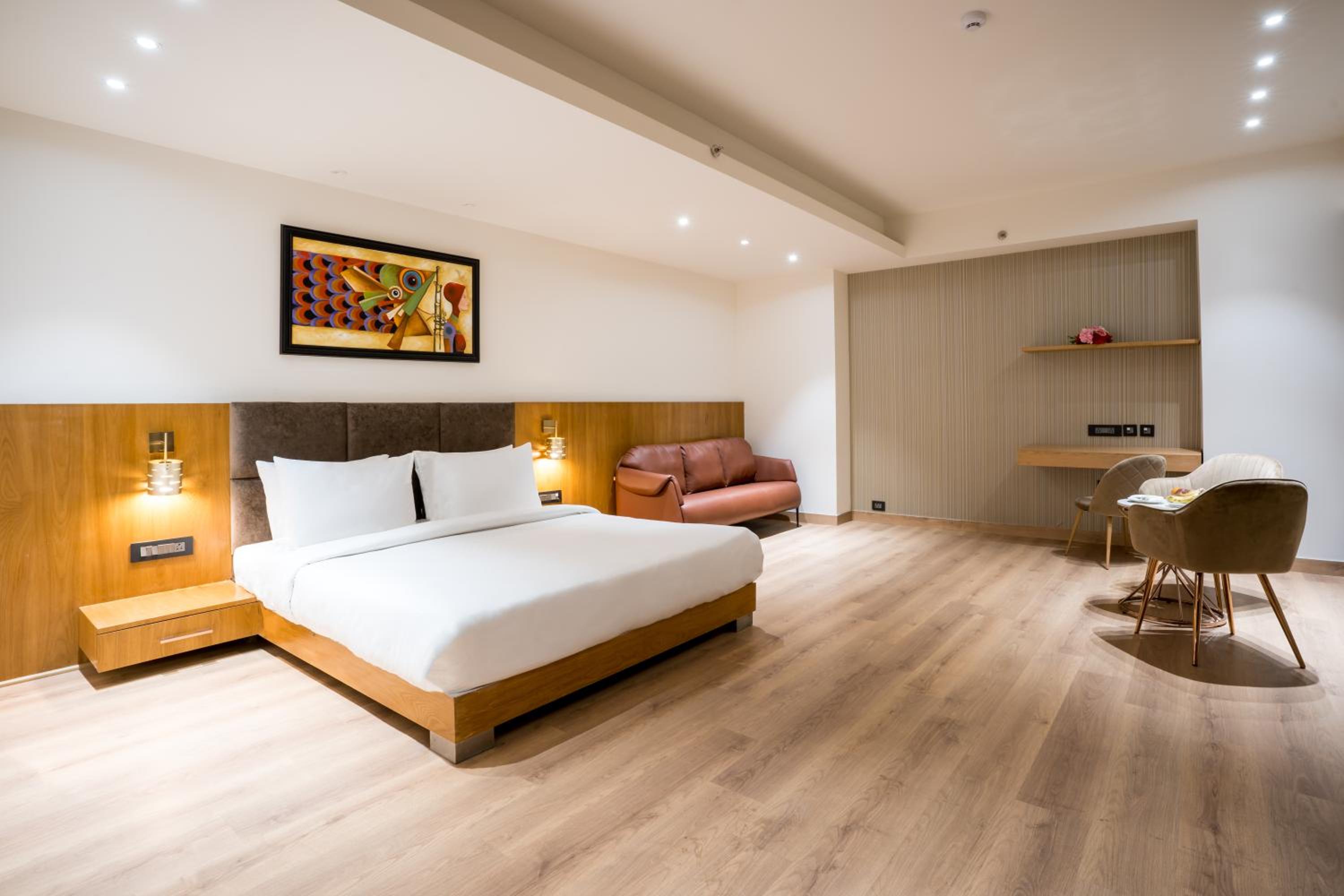 Deluxe King Room