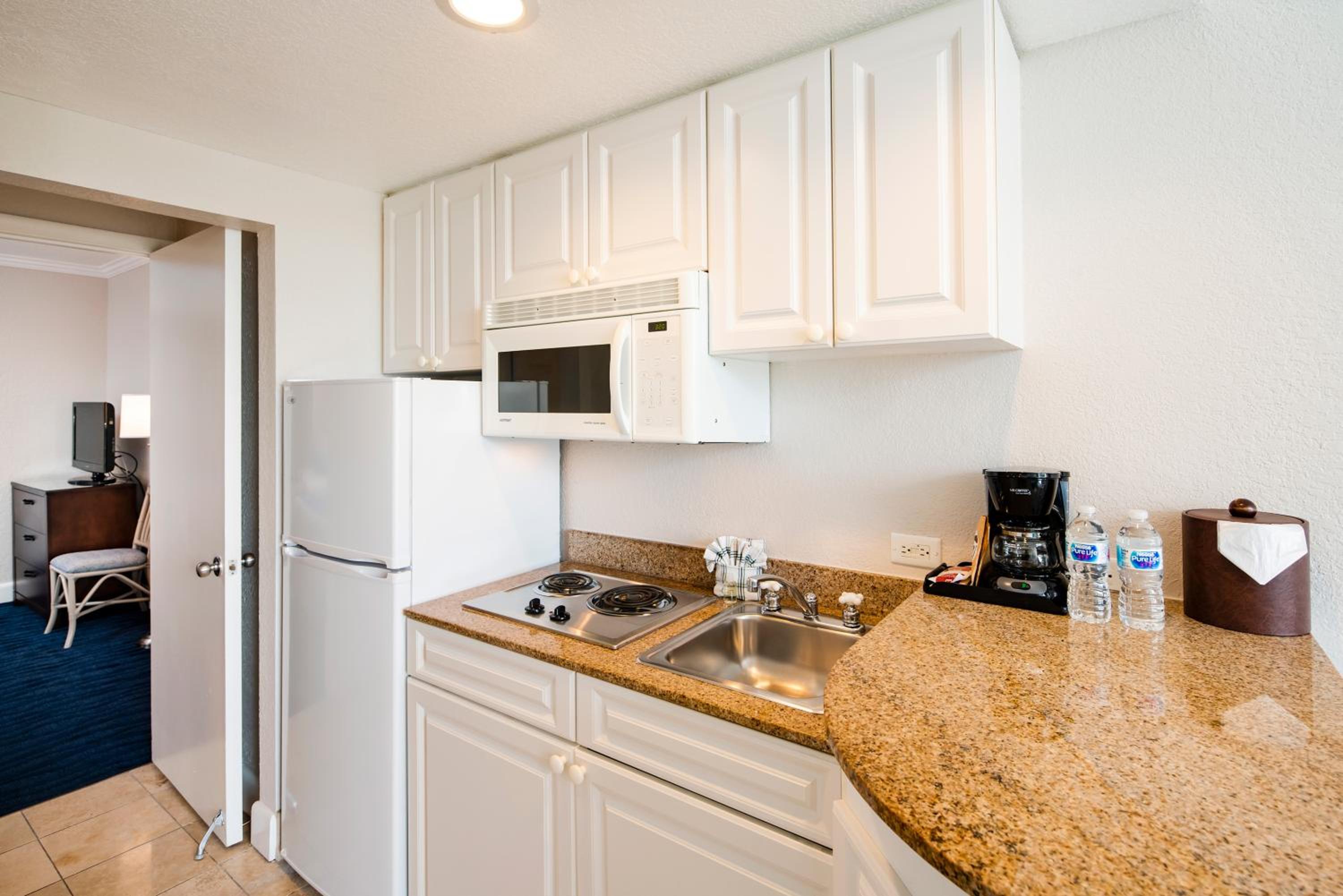 One-Bedroom Suite with Balcony and Gulf View Recently Renovated