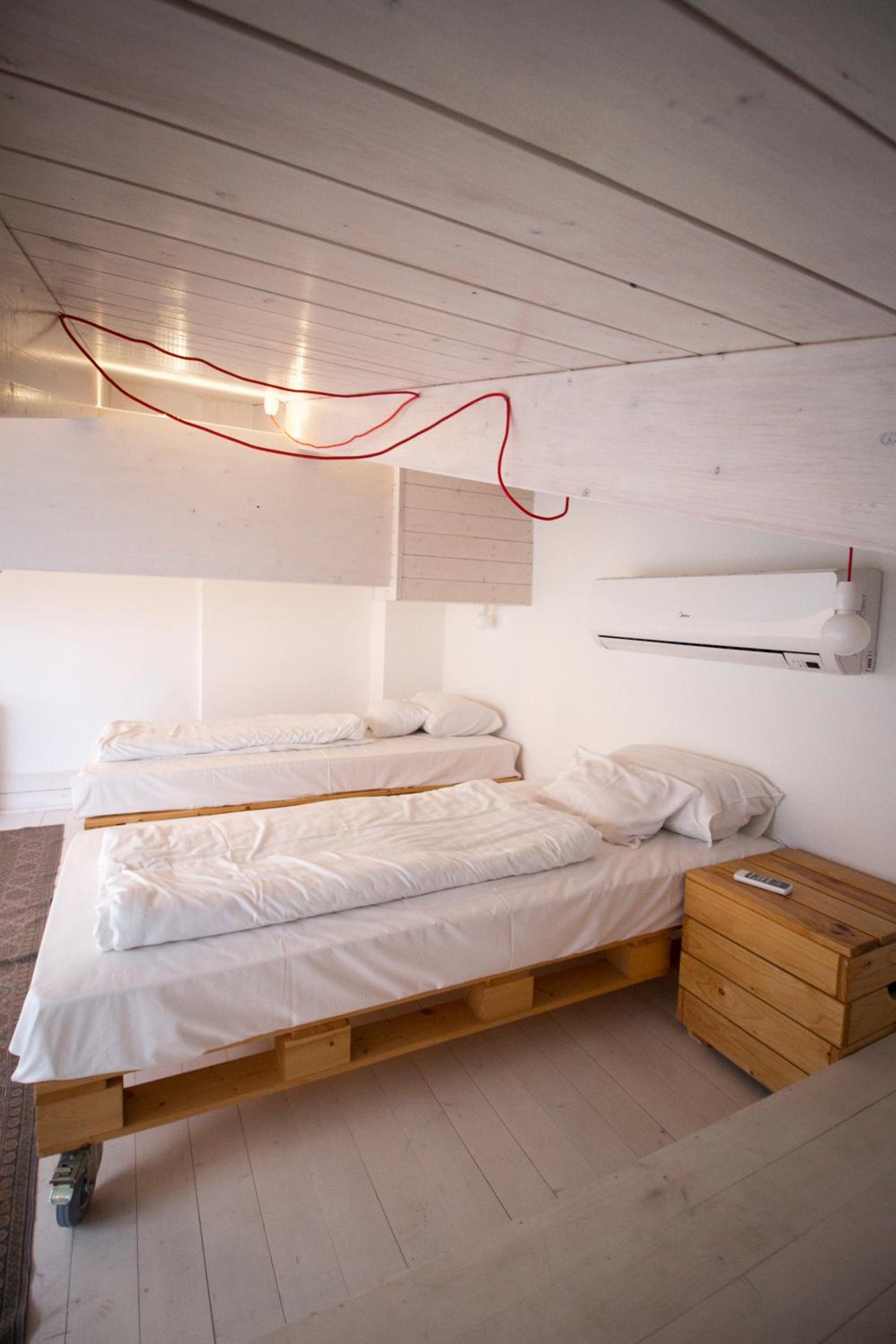 Luxury Suite with Hot Tub