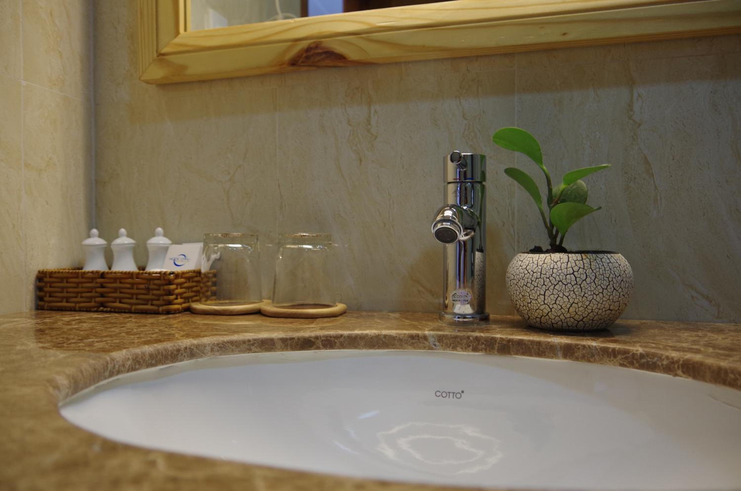 Deluxe Twin Room with Sea View