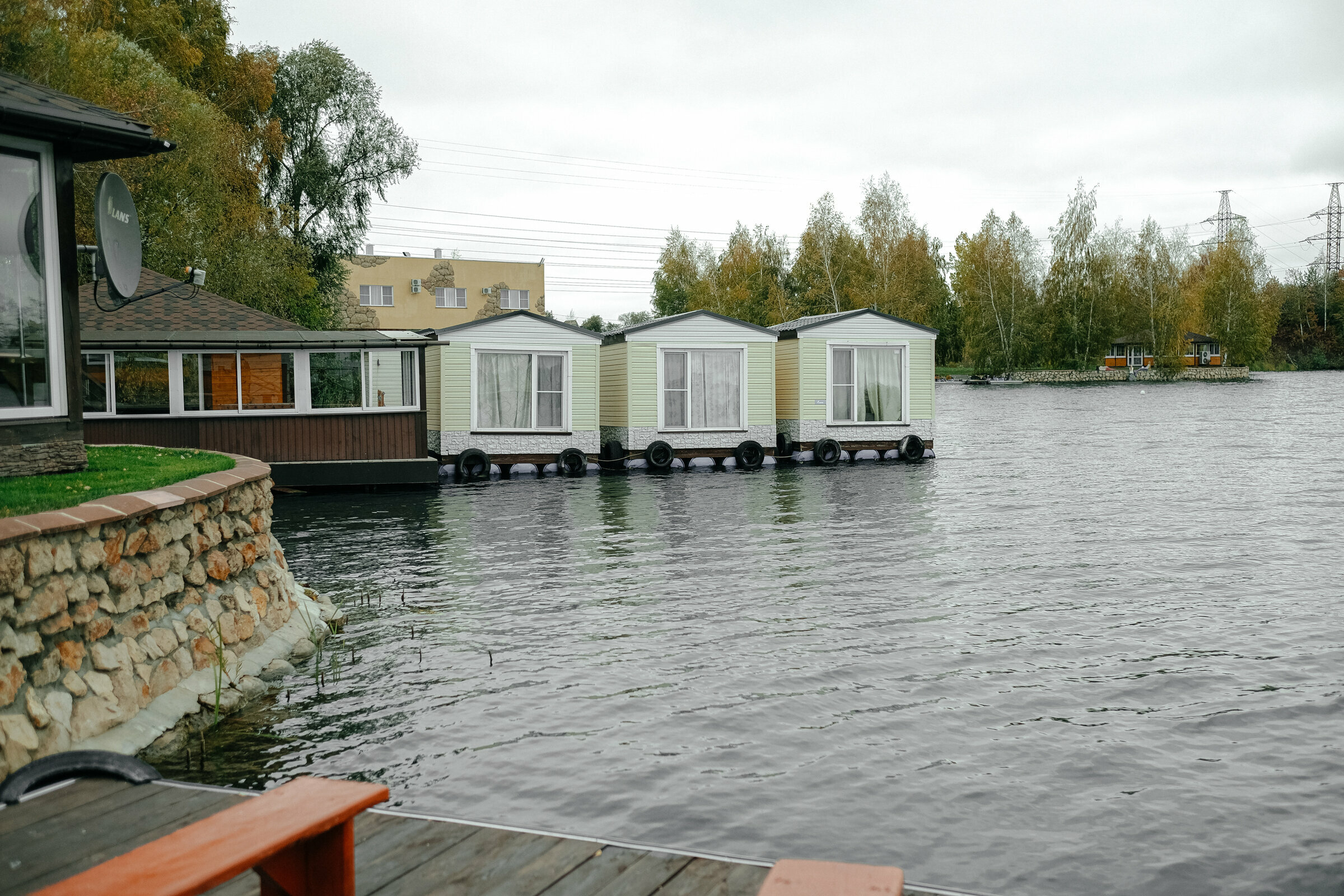 Домик на воде 2х местный