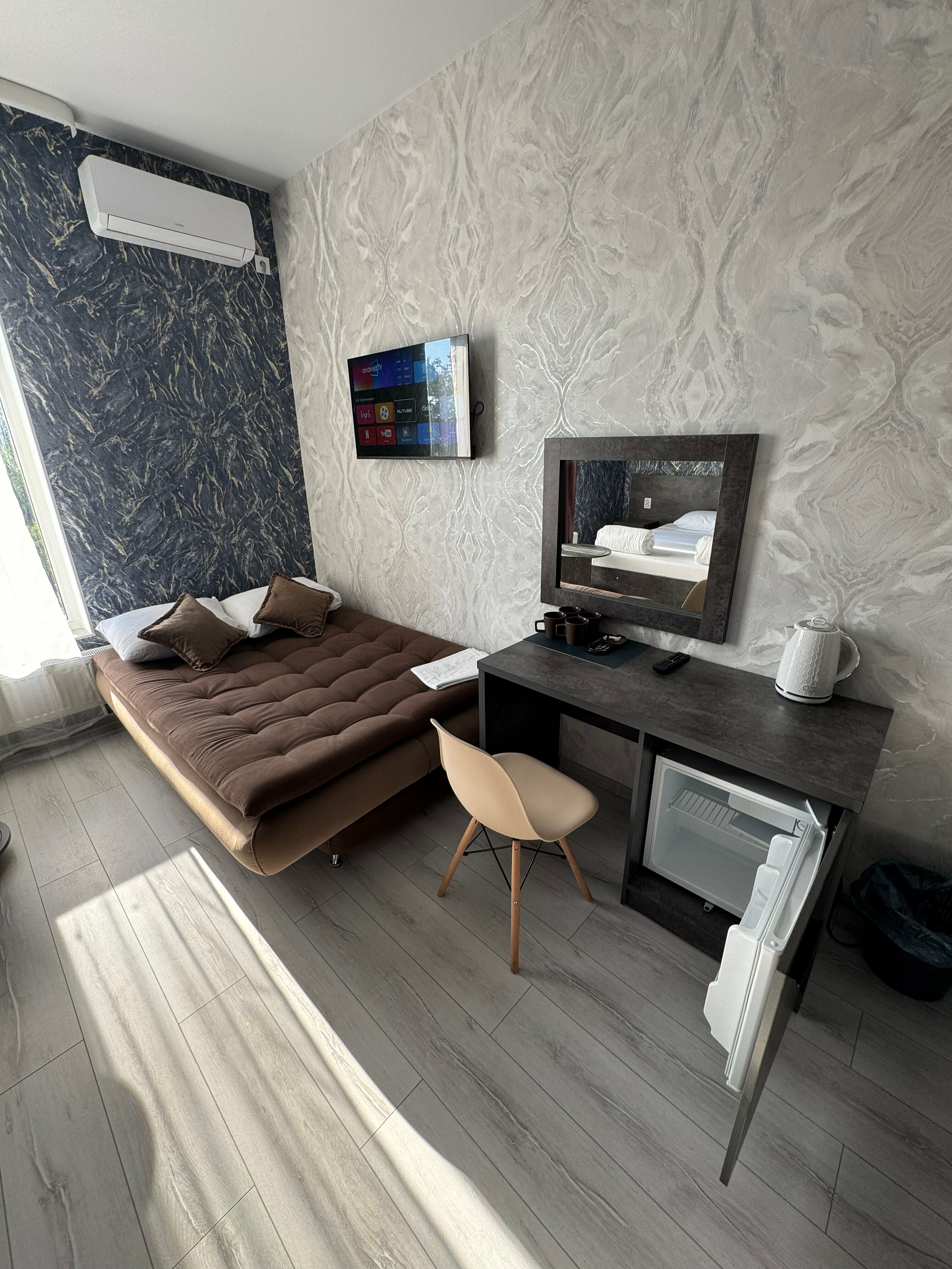 Четырехместный комфорт с диваном