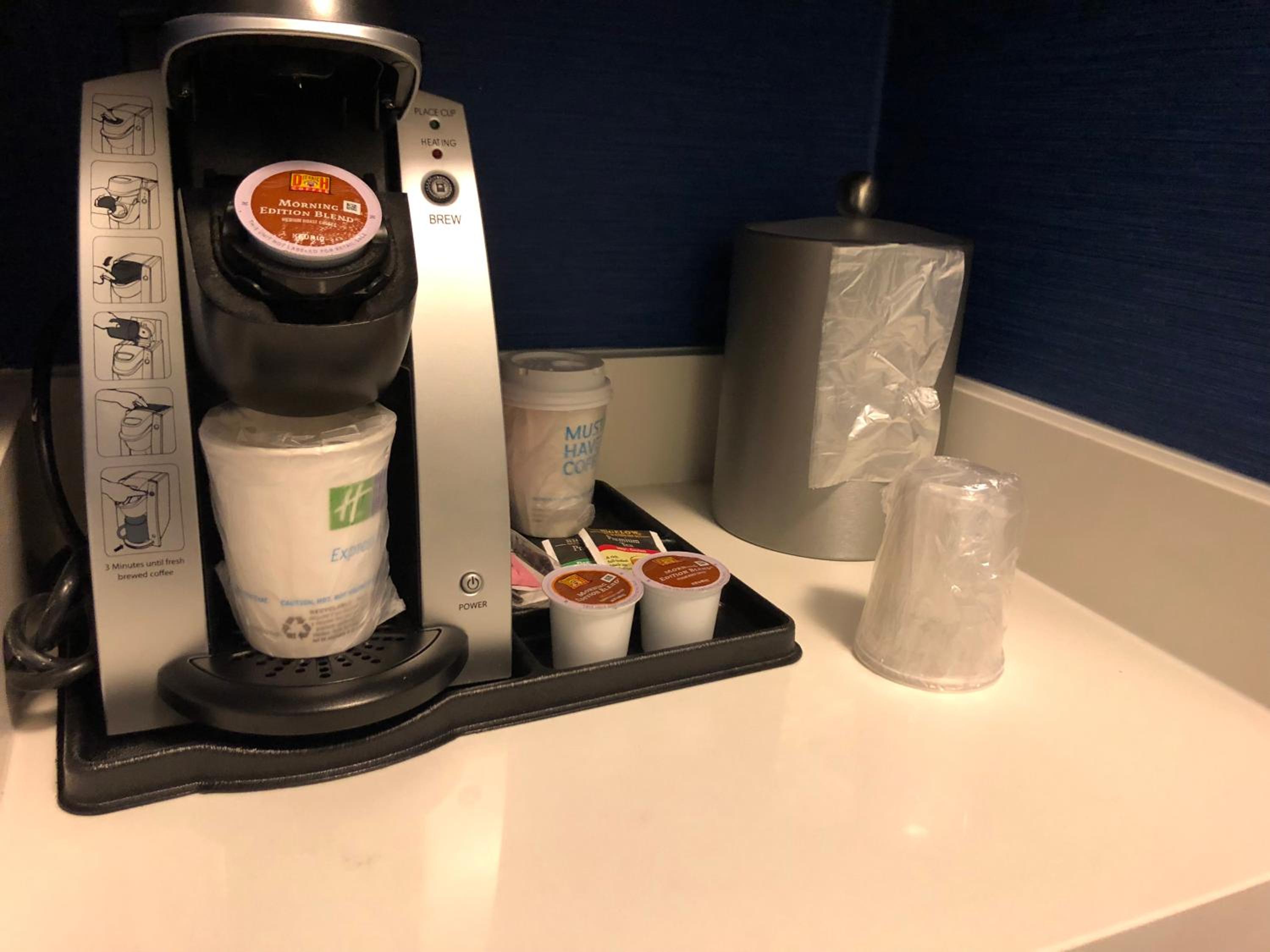 King Room with Mountain View - Non-Smoking