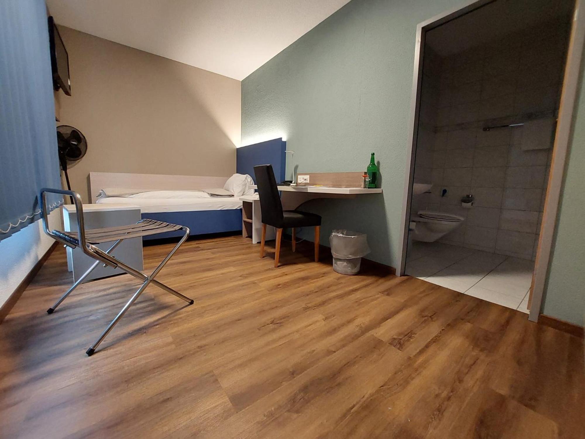Single Room
