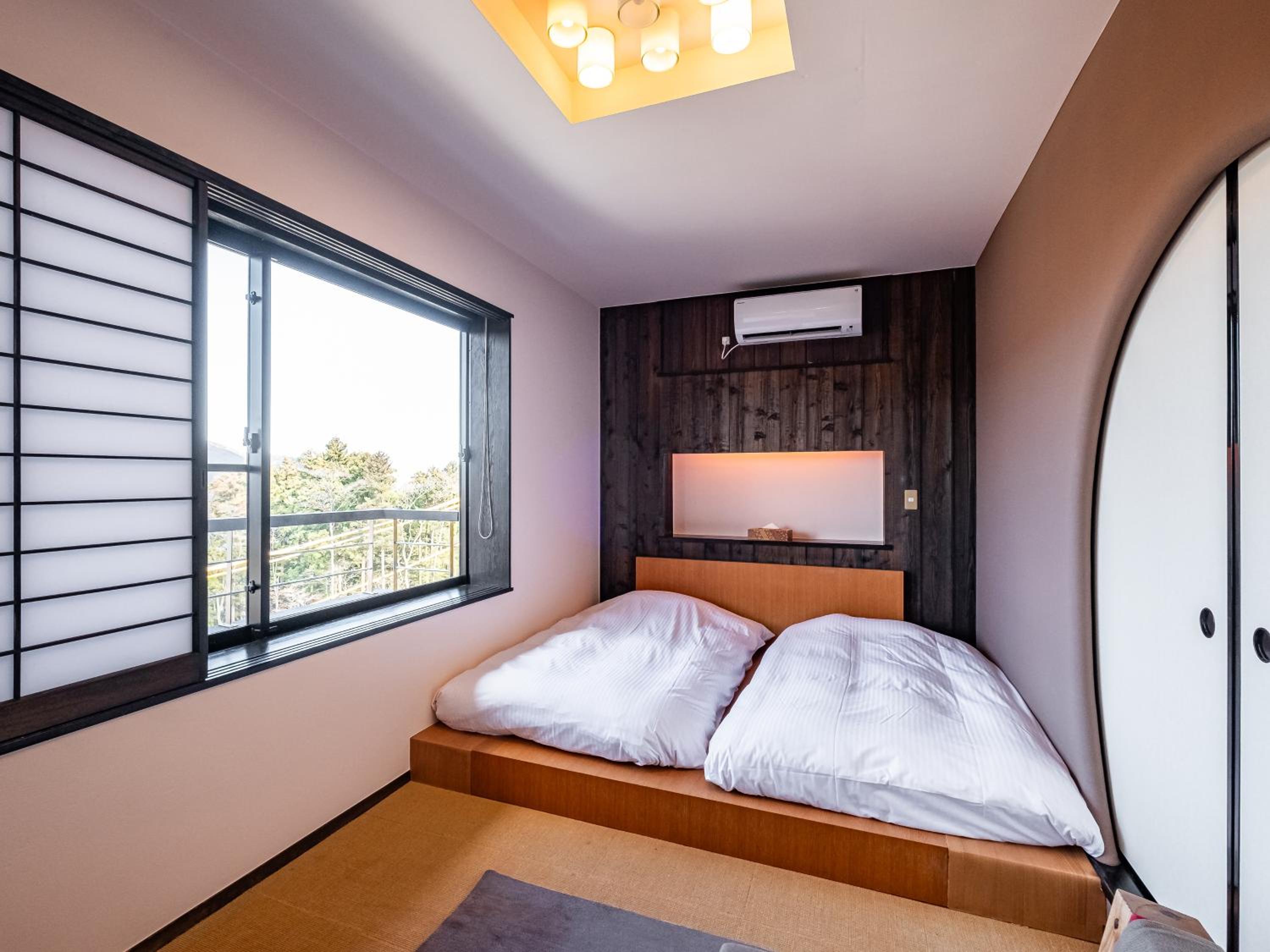 Japanese and Western style room 35㎡ Twin or Double with Annex private open-air bath
