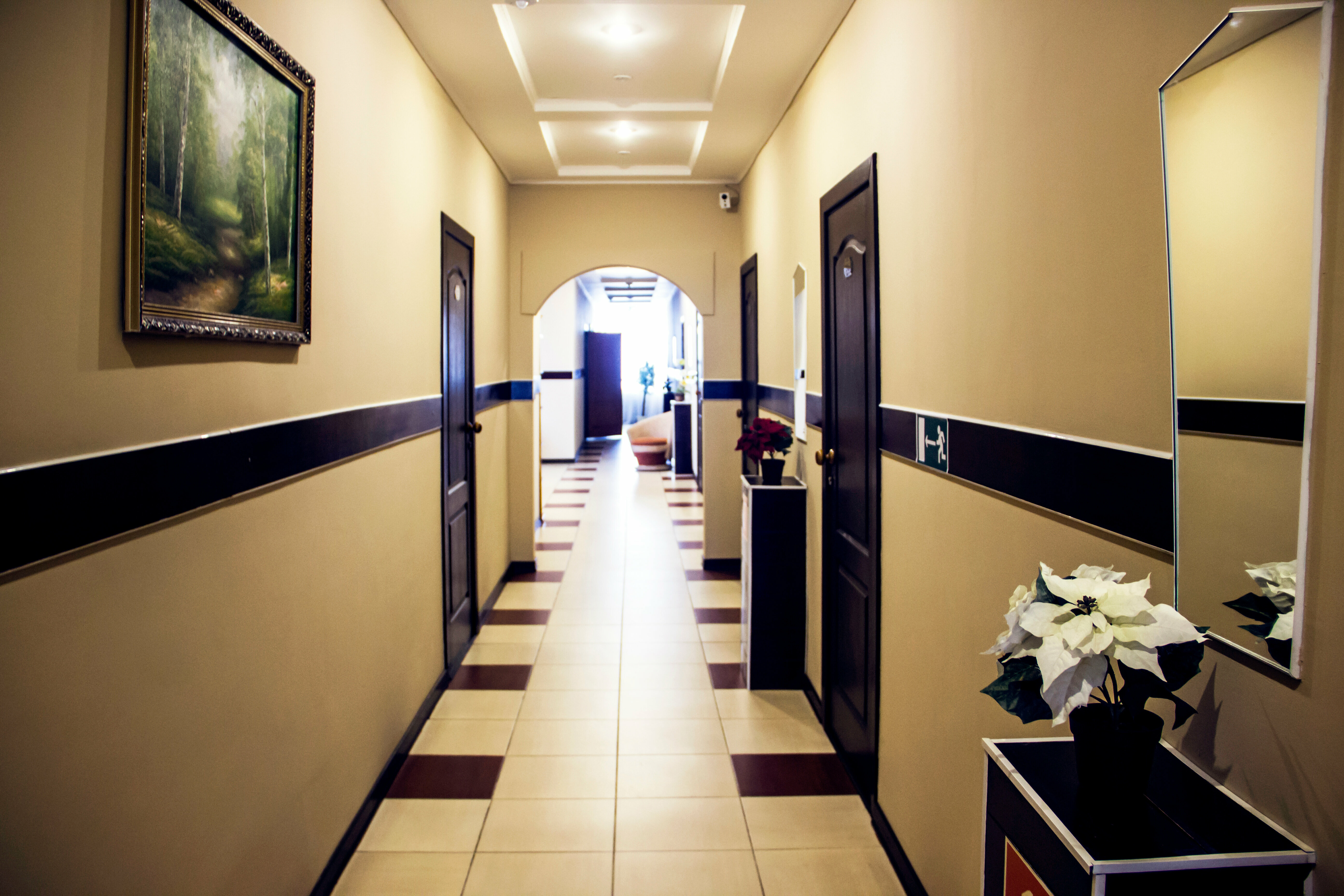 Односпальная кровать в общем номере