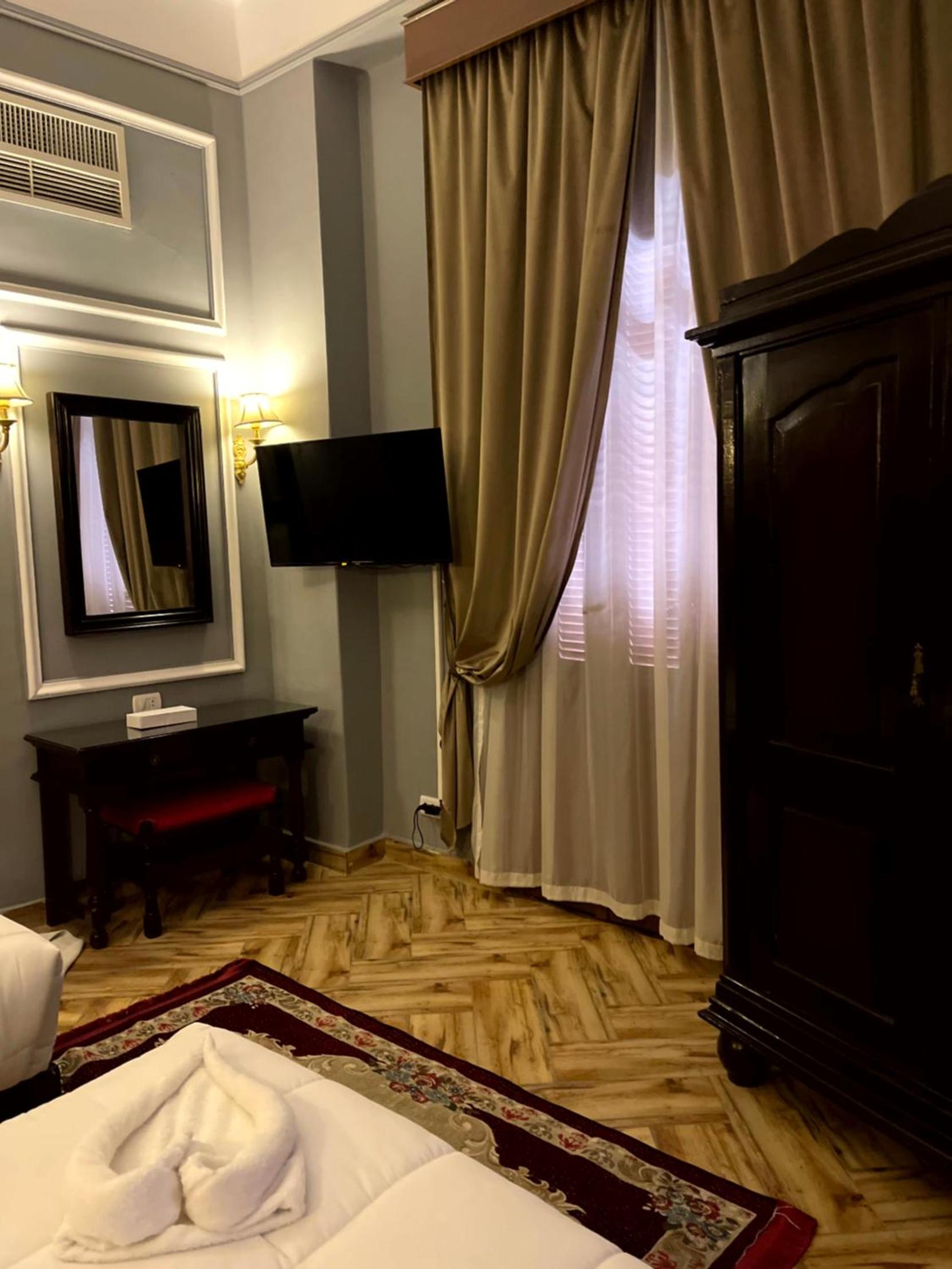 Deluxe Single Room