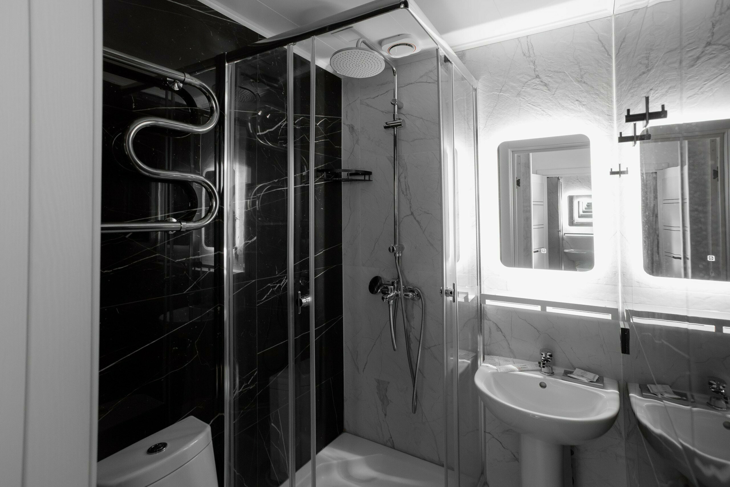 Улучшенный двухместный номер с 1 кроватью