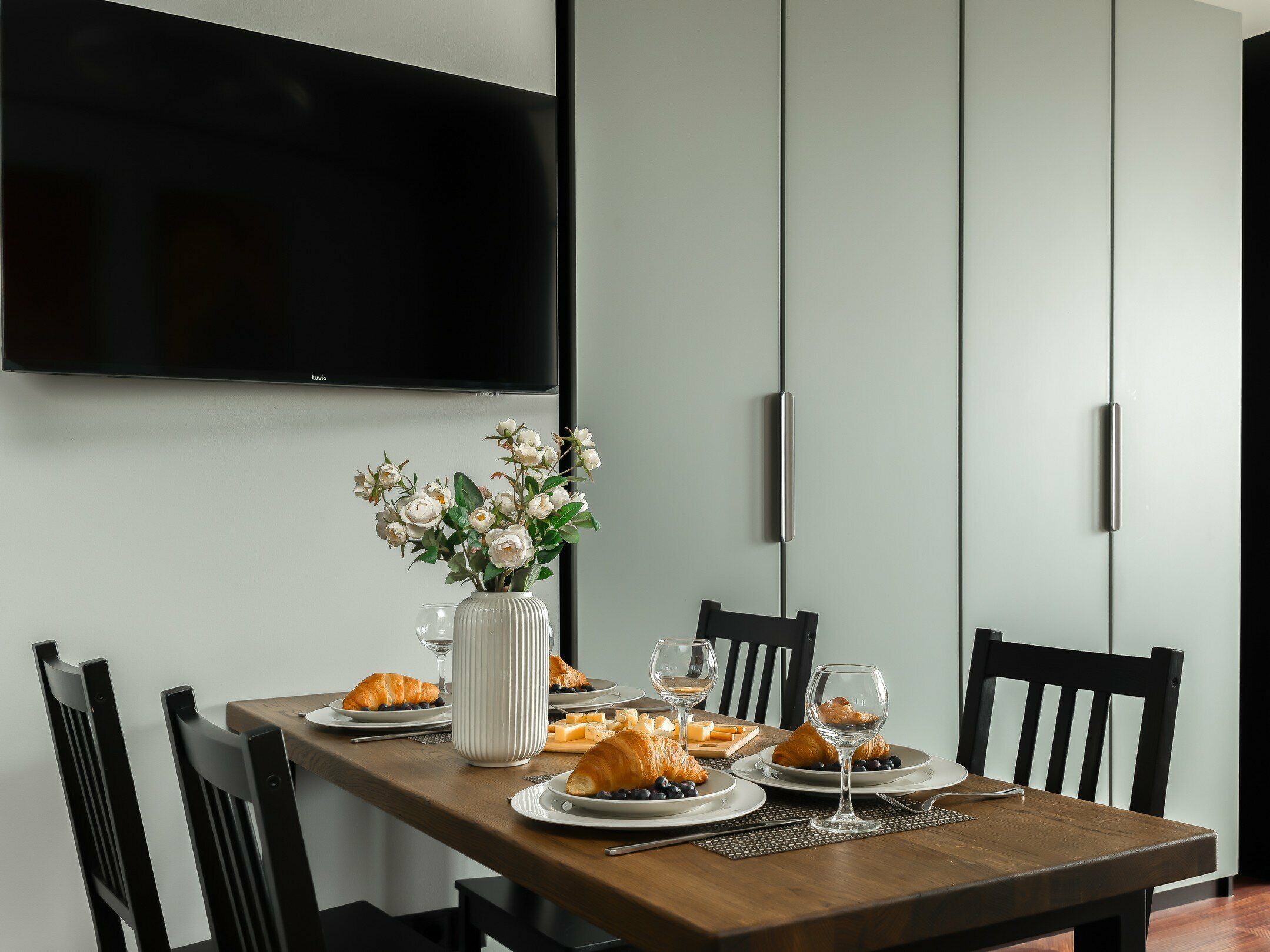 Saturn - 4х местные делюкс апартаменты в "Савеловский-Сити"