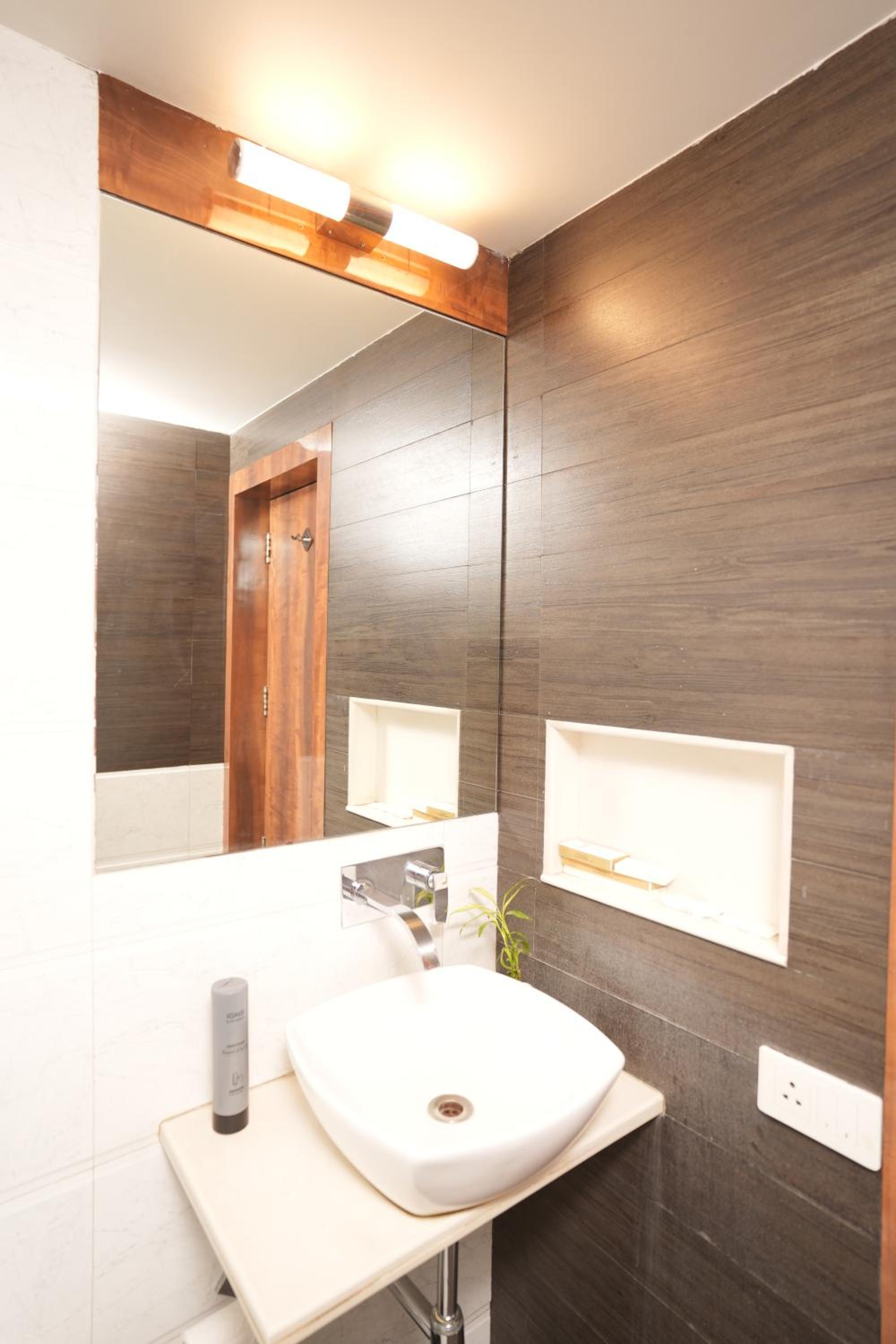 Deluxe Twin Room - City View