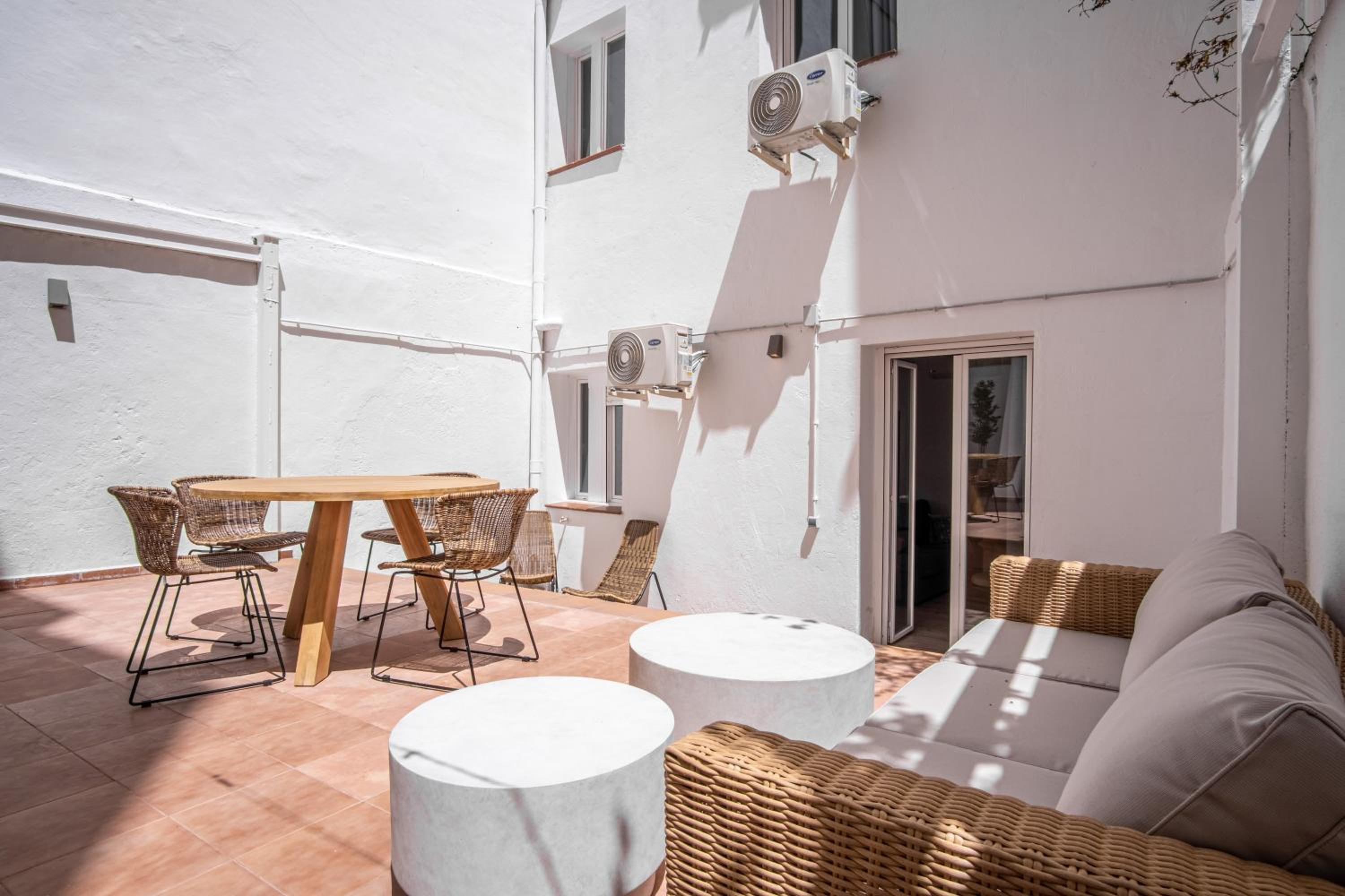 One-Bedroom Apartment with Terrace