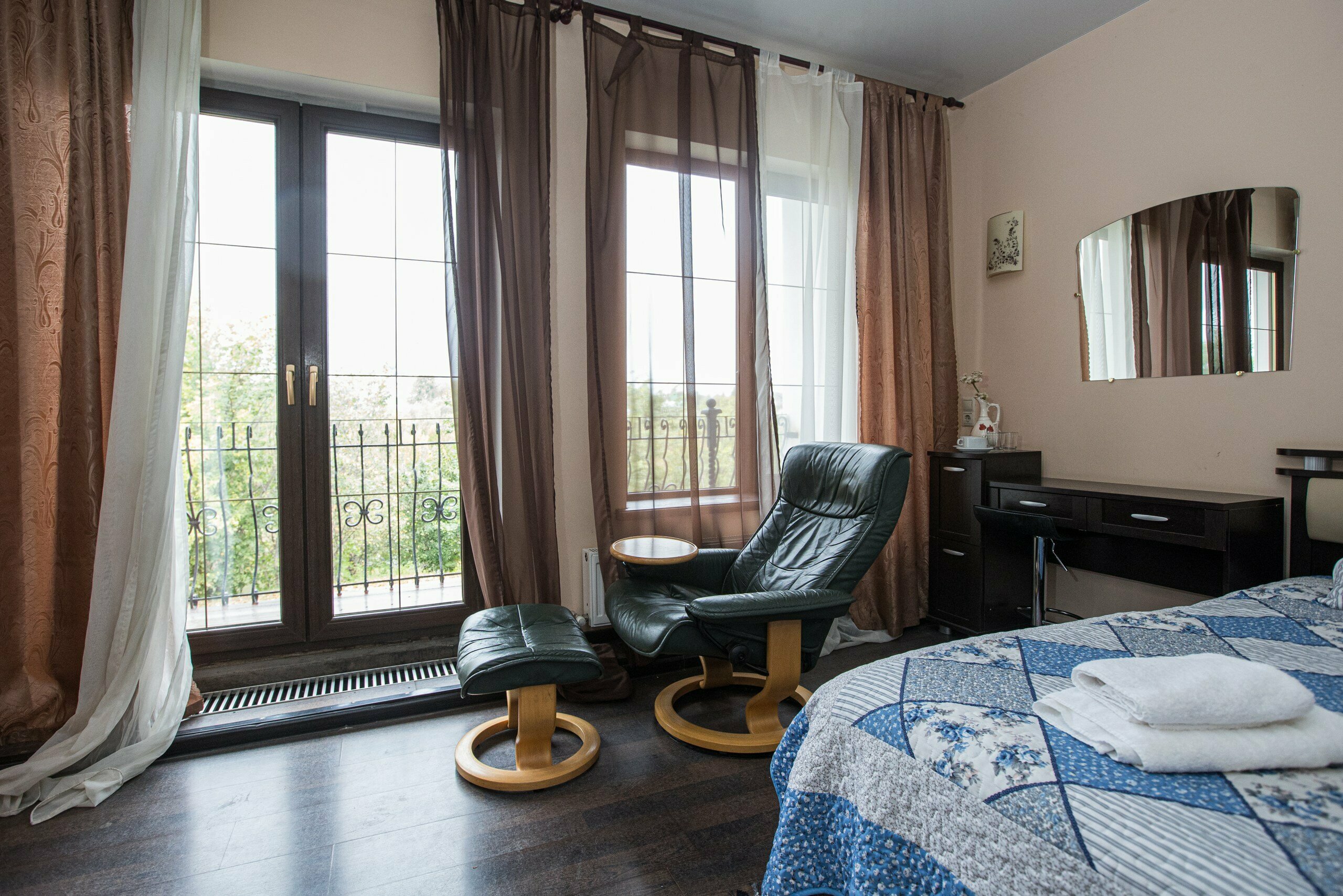 Люкс с балконом