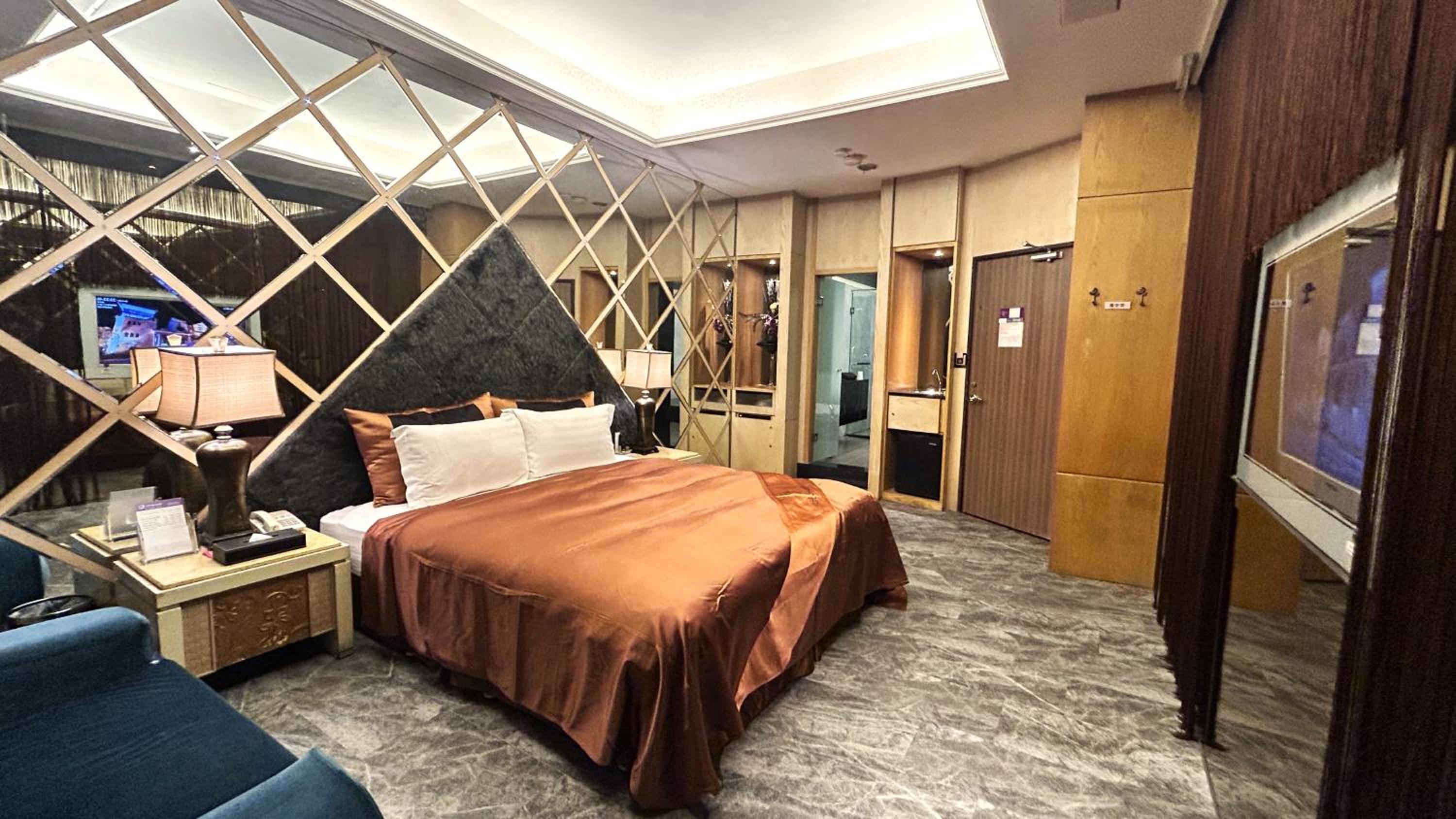 Double Room (Check-in after 16:00)