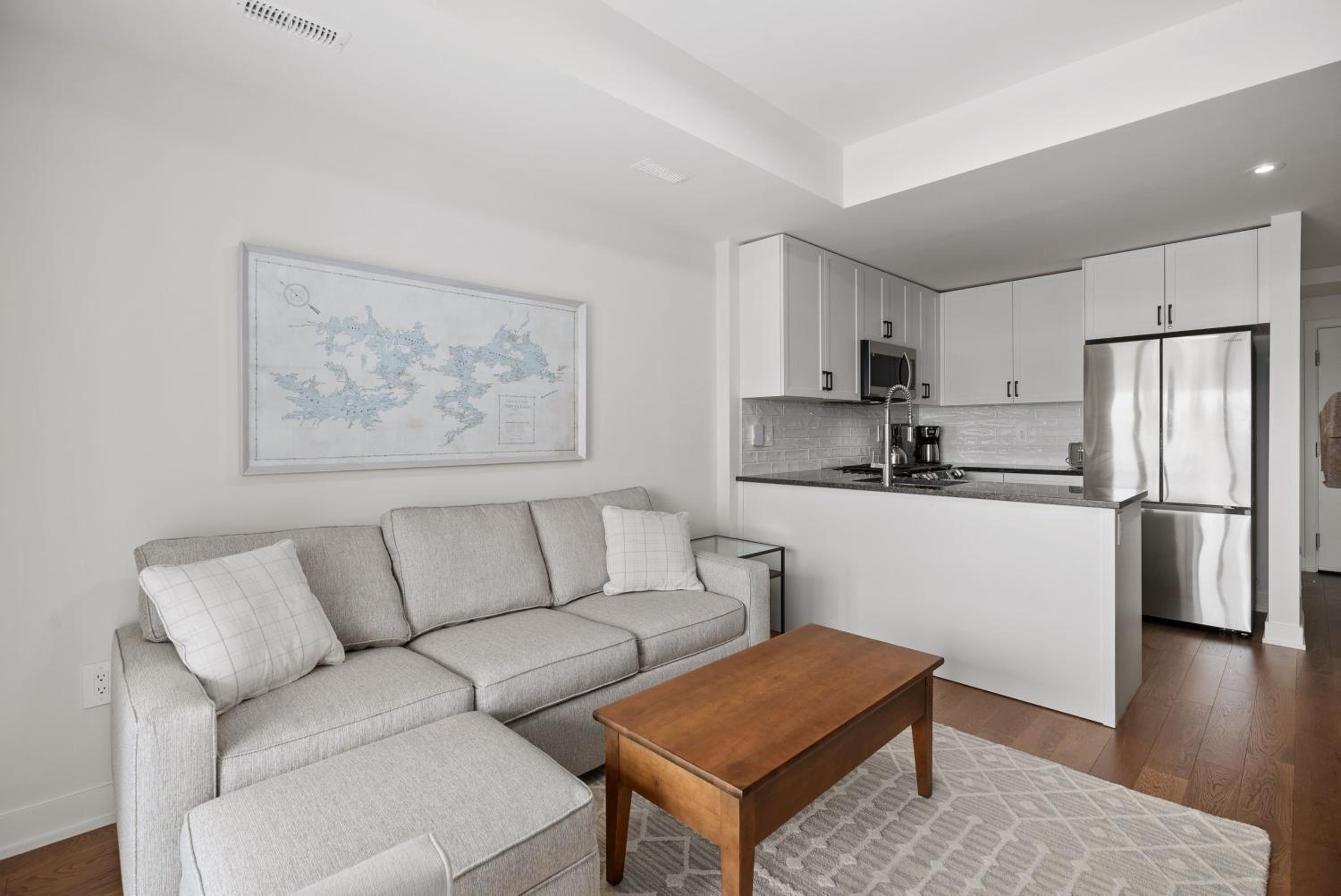 Suite with Lake View