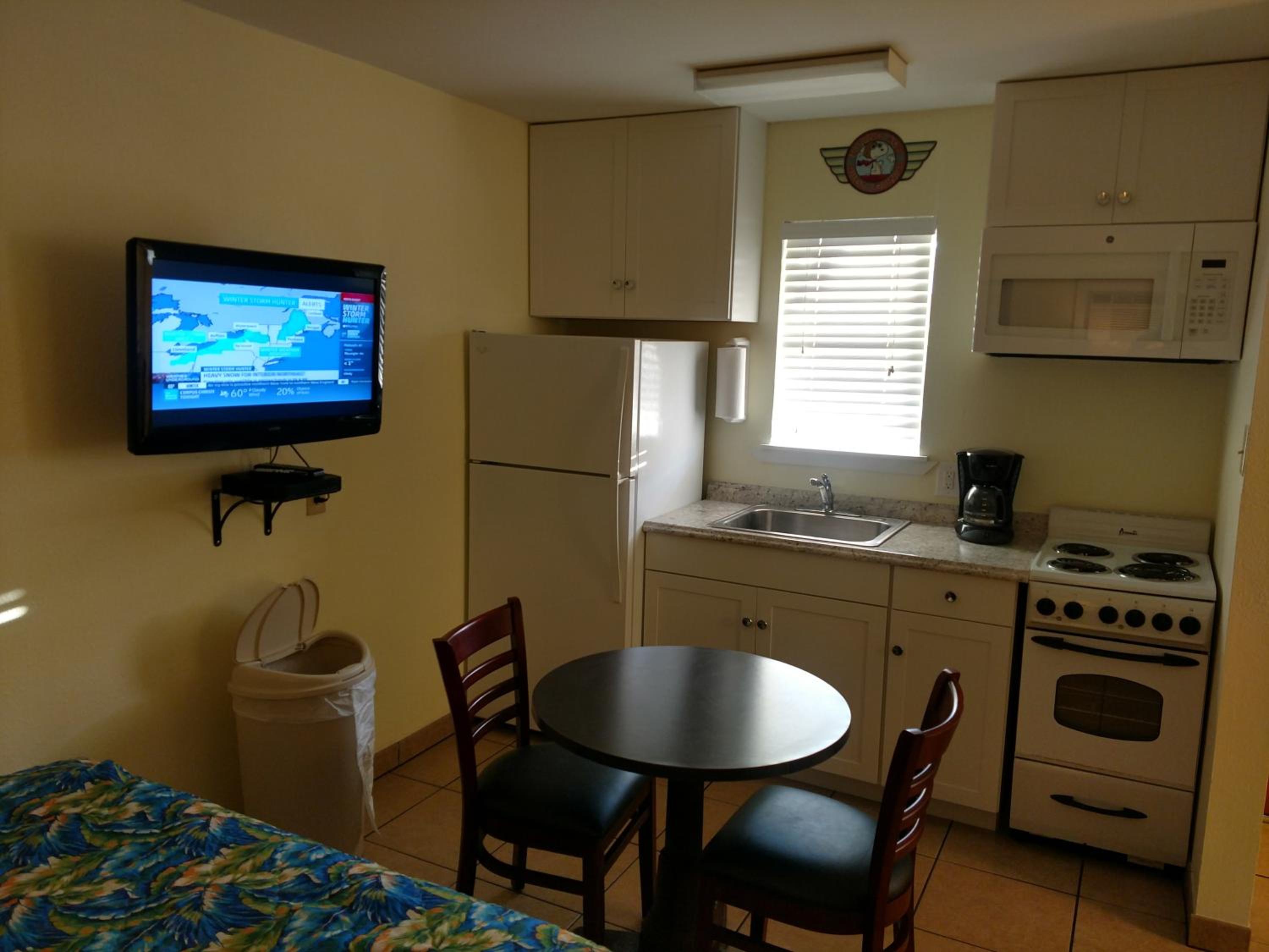 Queen Room with Two Queen Beds with Kitchen