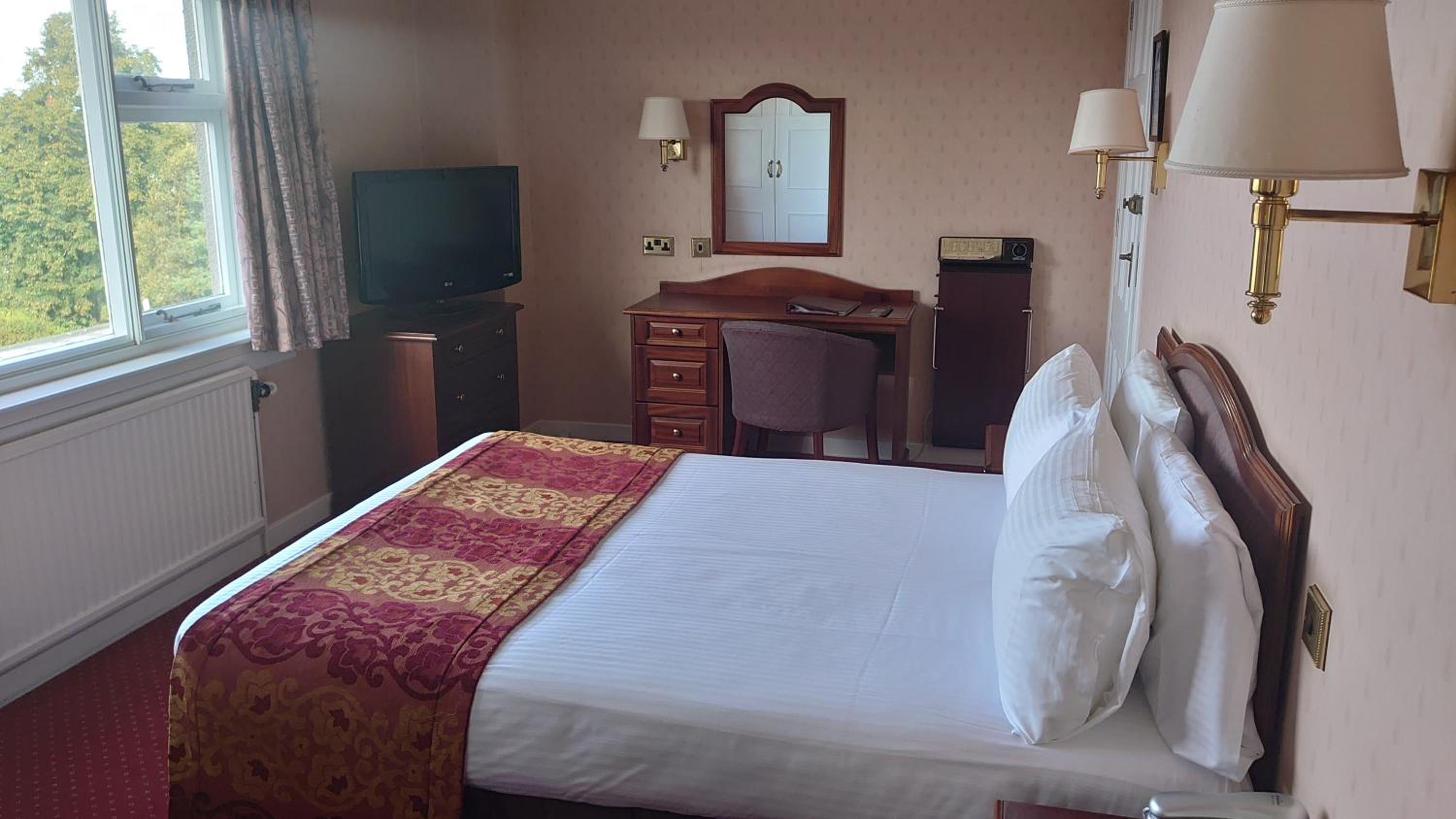 Classic Double Room