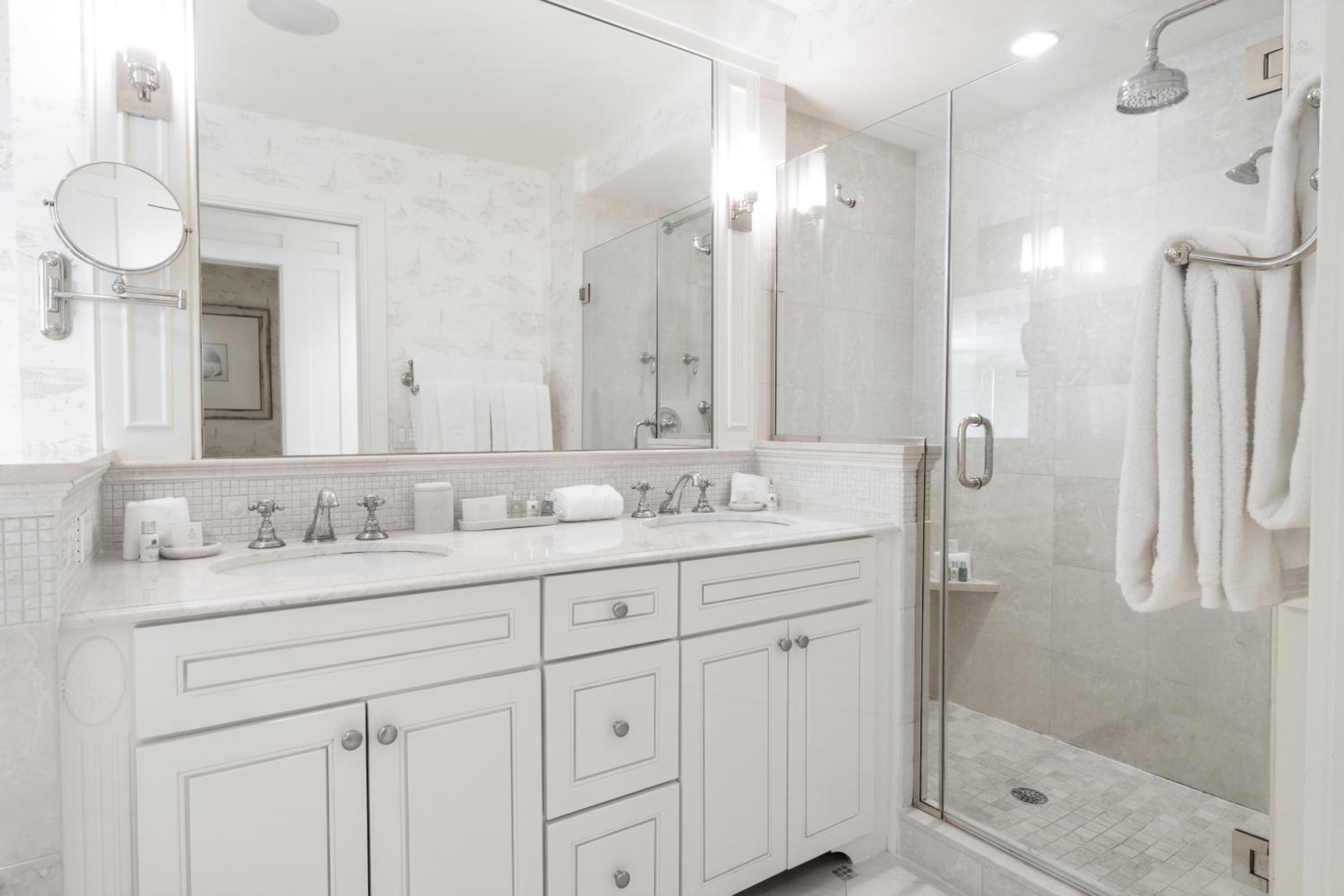 King Suite with Ocean View