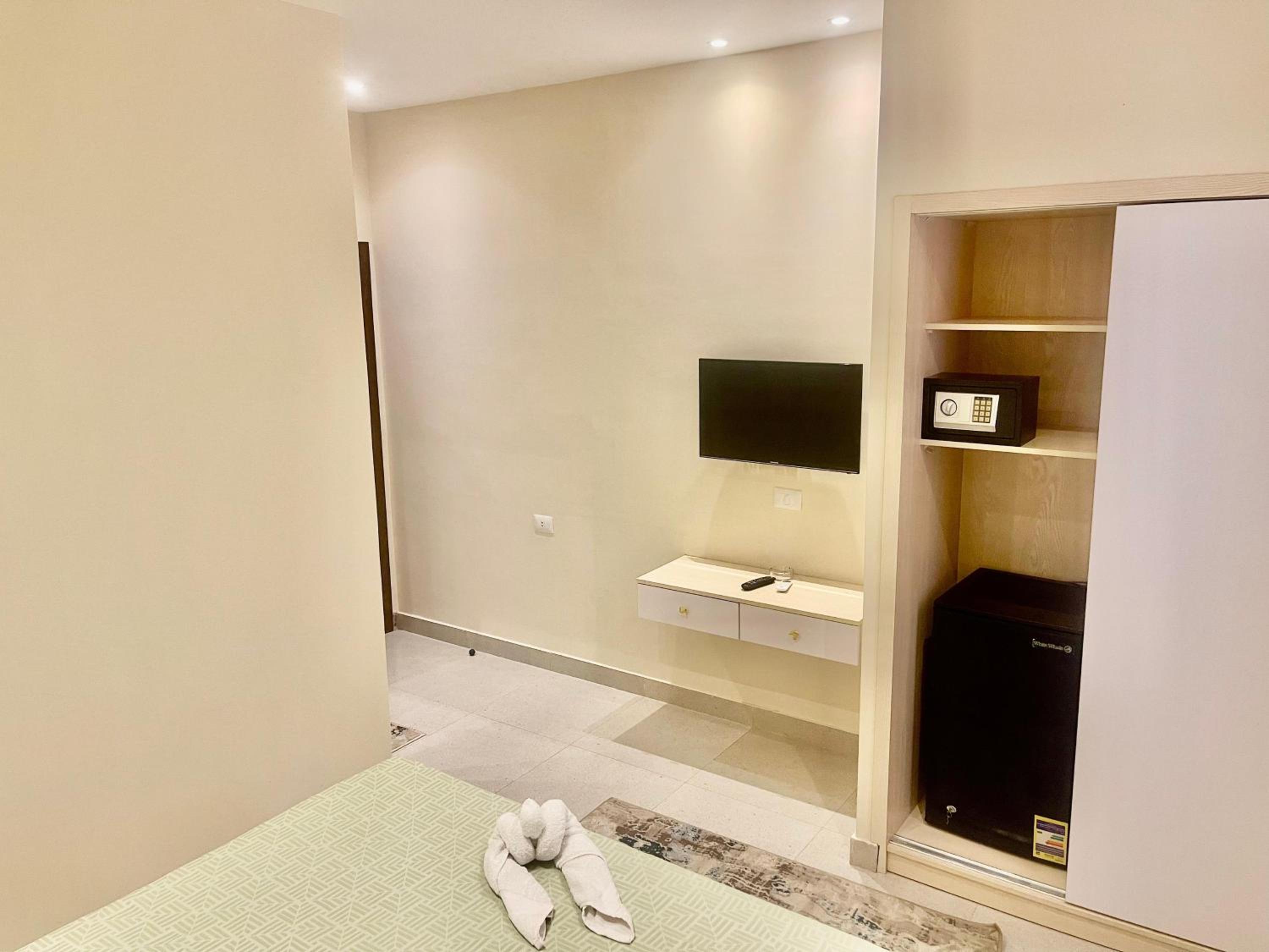 Superior Single Room