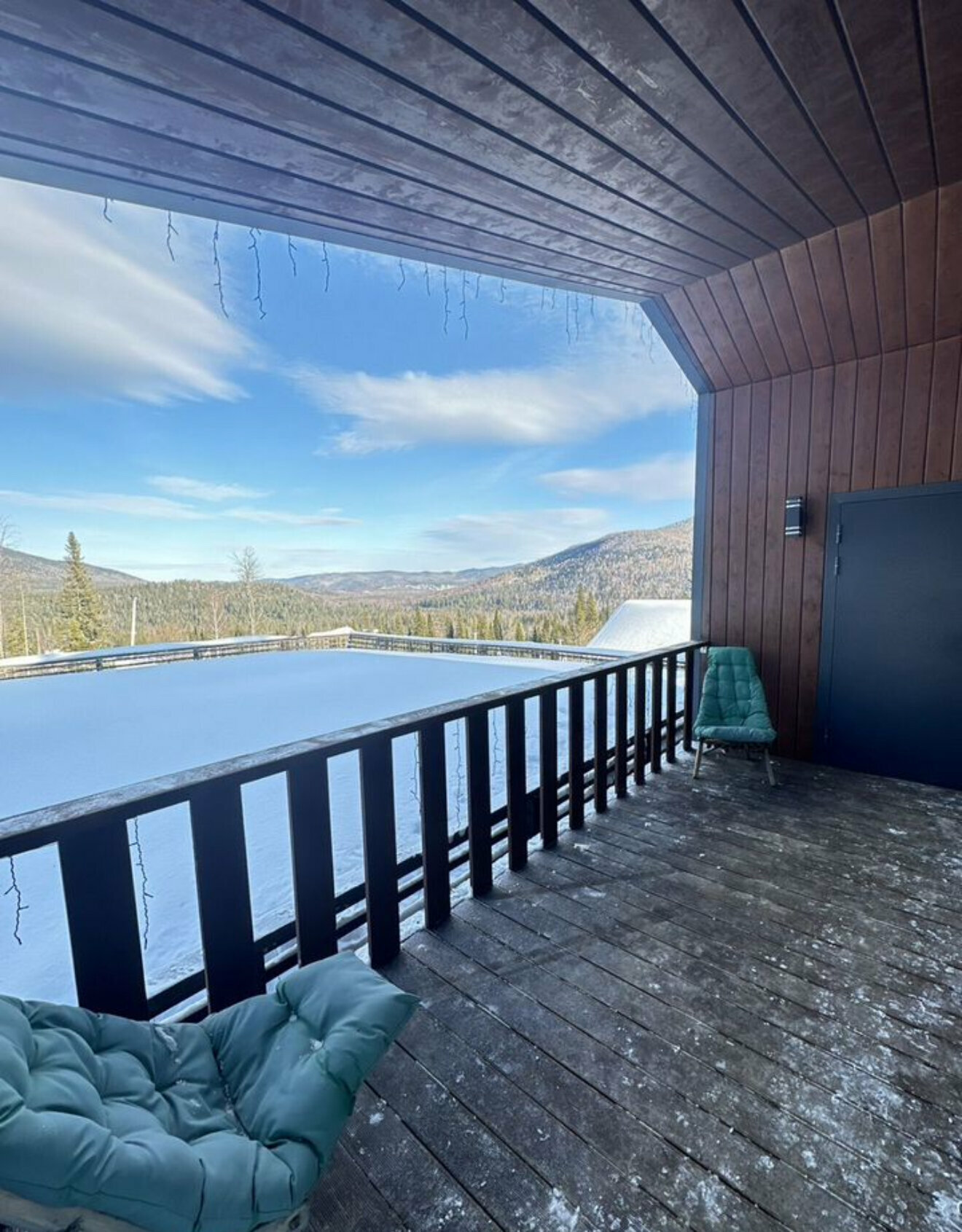 Дом с видом на горы