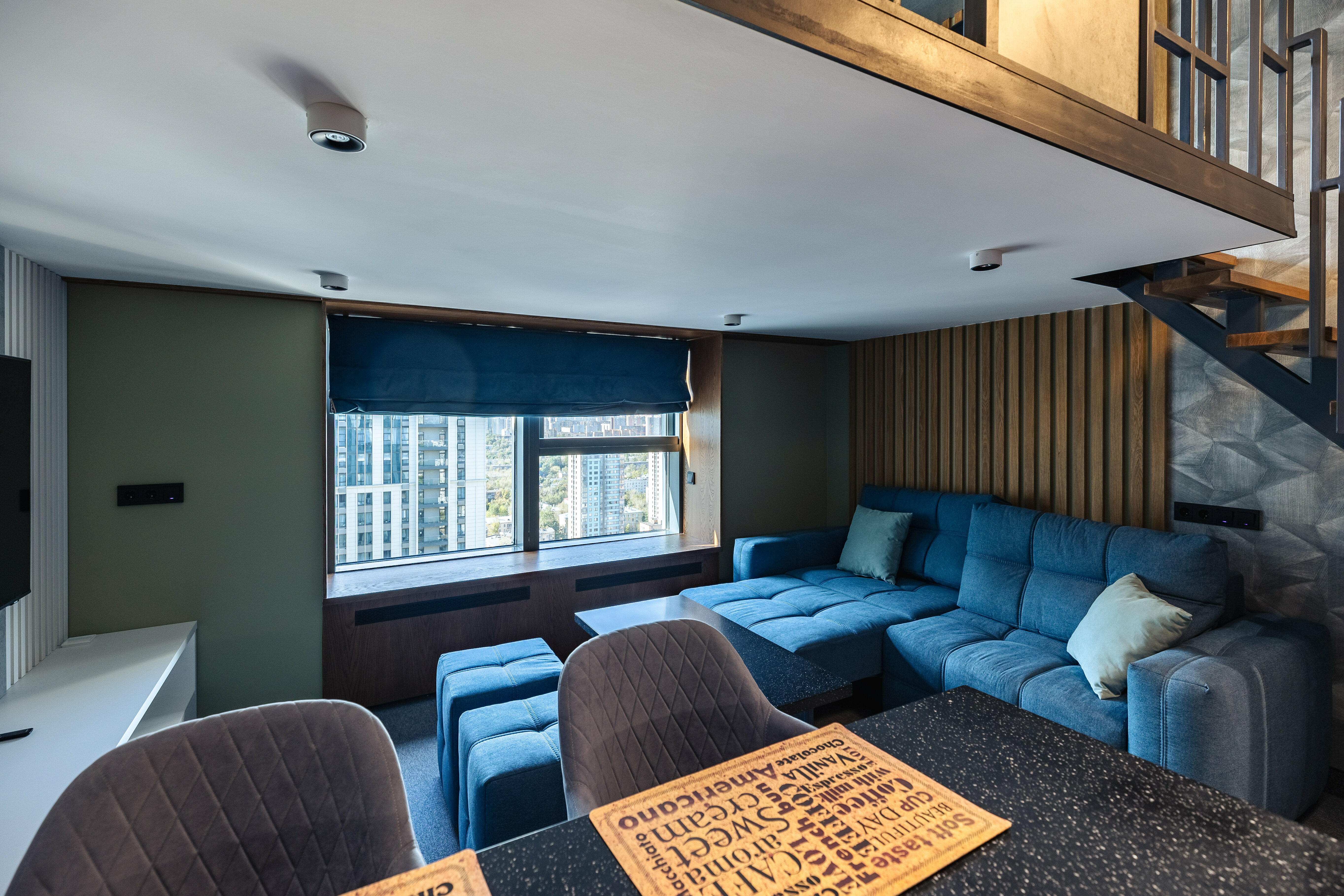 Двухуровневый апартамент для 2-4 гостей с великолепным видом на Москву