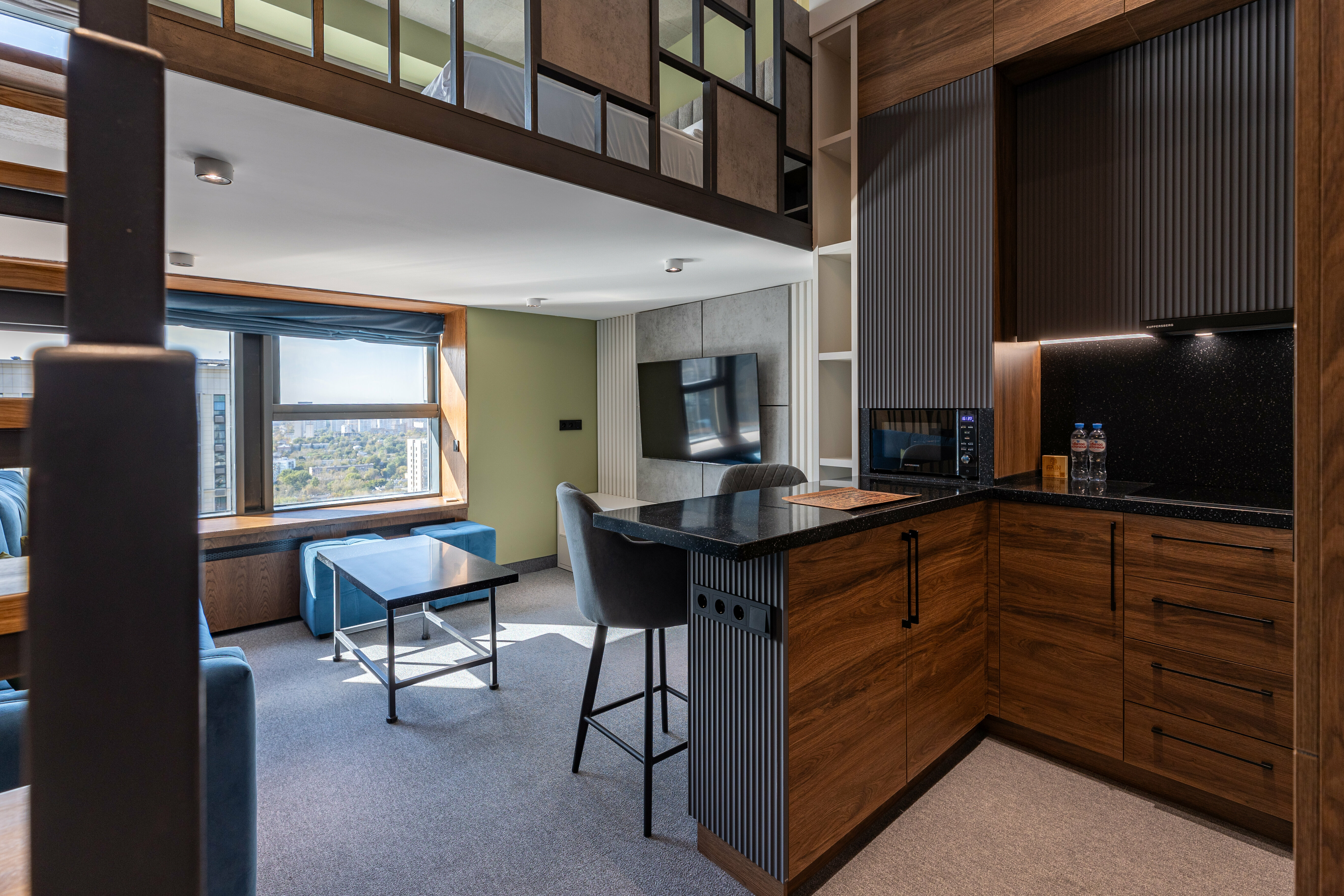 Двухуровневый четырёхместный апартамент  с панорамным видом на Мокву