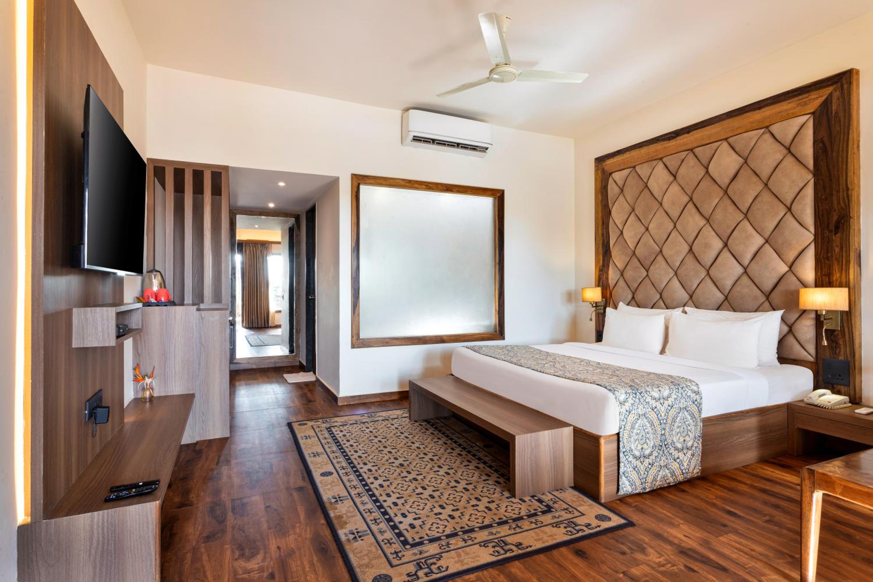 Premium River View Room with Balcony (with complimentary Kayaking and 20% off on Massage session)