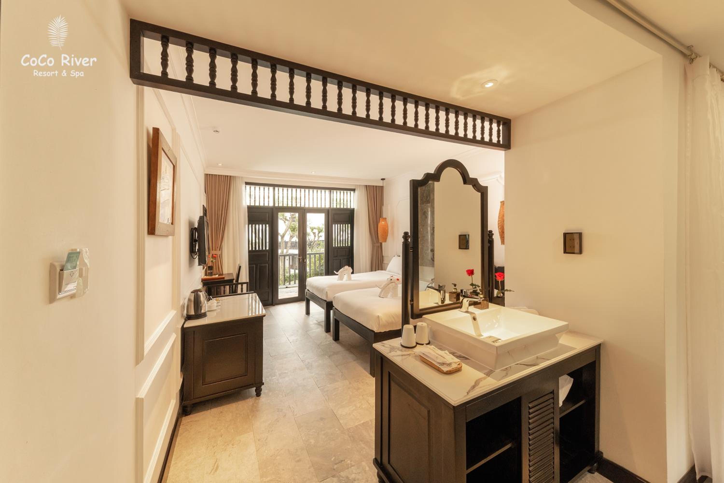 Deluxe Double Room with Garden View