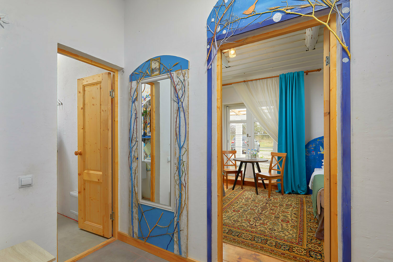 Арт-апартаменты "Сказочный лес"