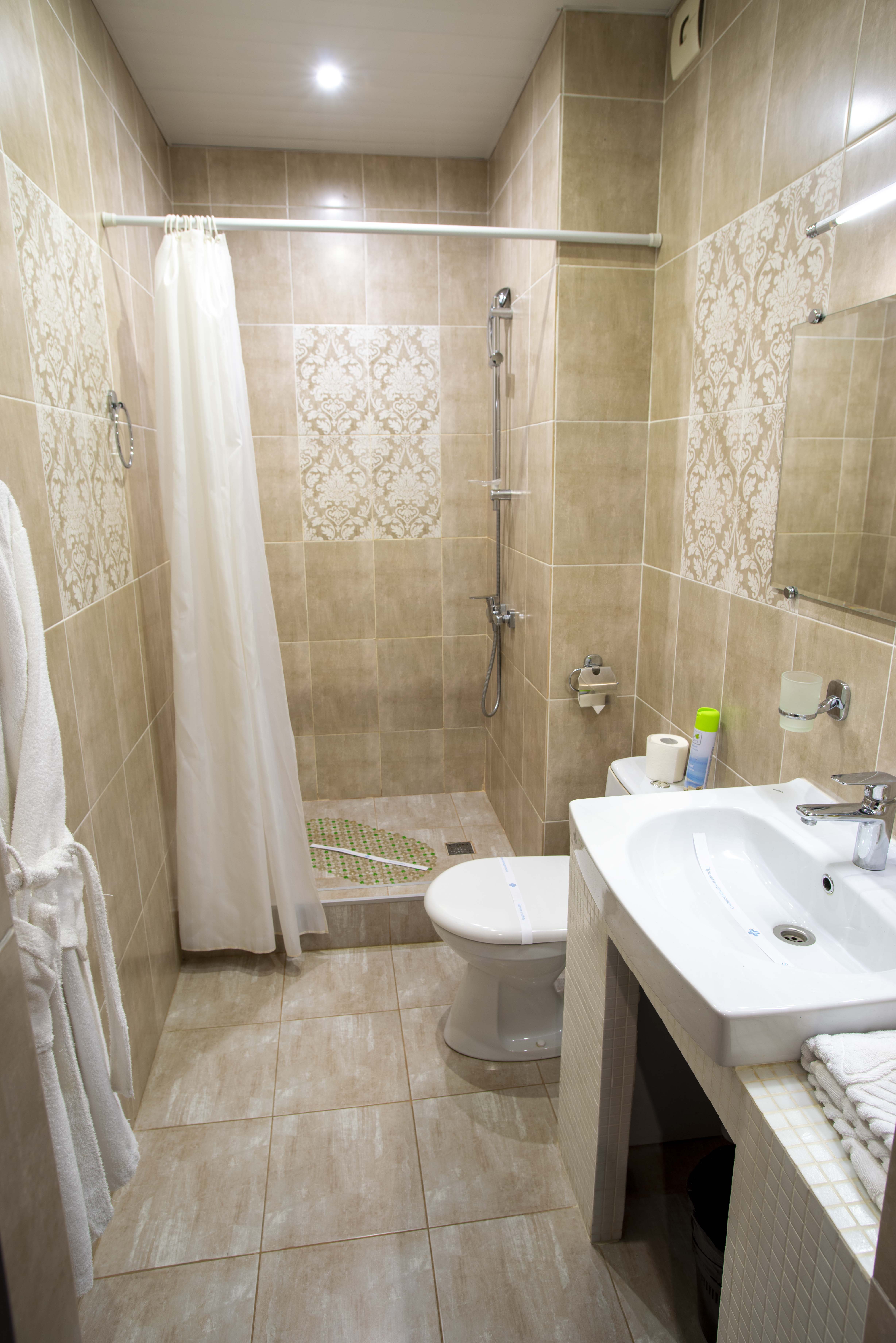 Улучшенный двухместный номер с 1 кроватью