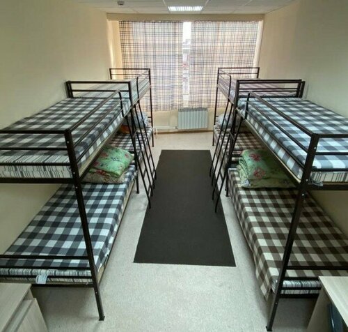 Место в 8-местном мужском номере (Эконом)