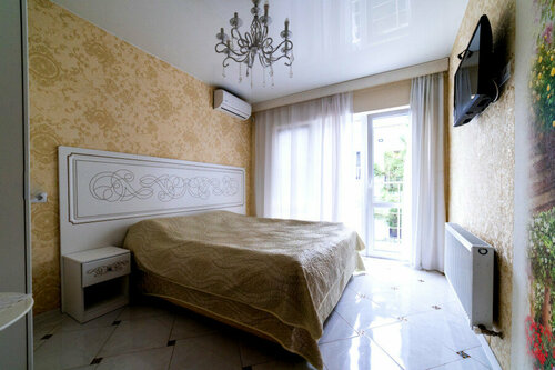 Четырехместный номер с балконом