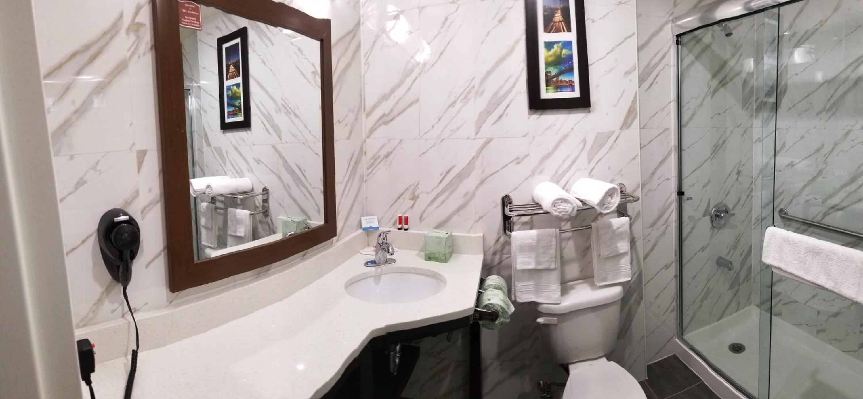 Queen Room