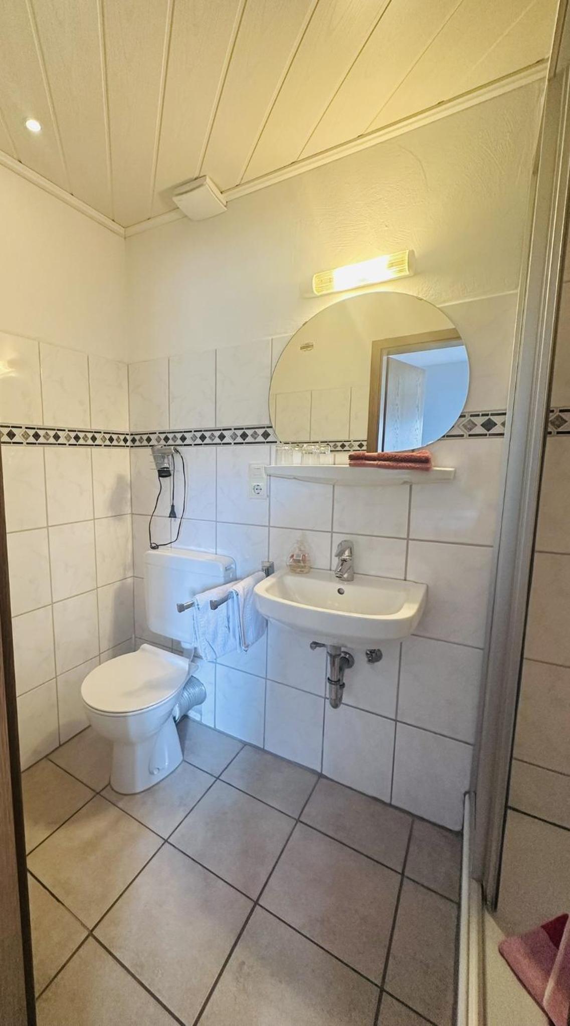 Standard Apartment (2 Adults) - Annex