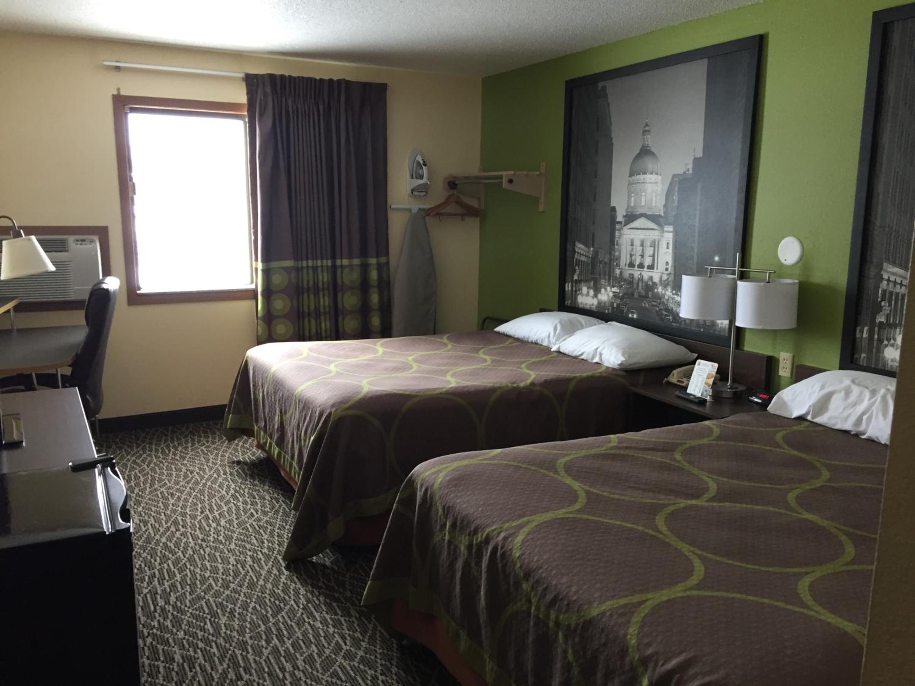 Queen Room with Two Queen Beds - Non-Smoking
