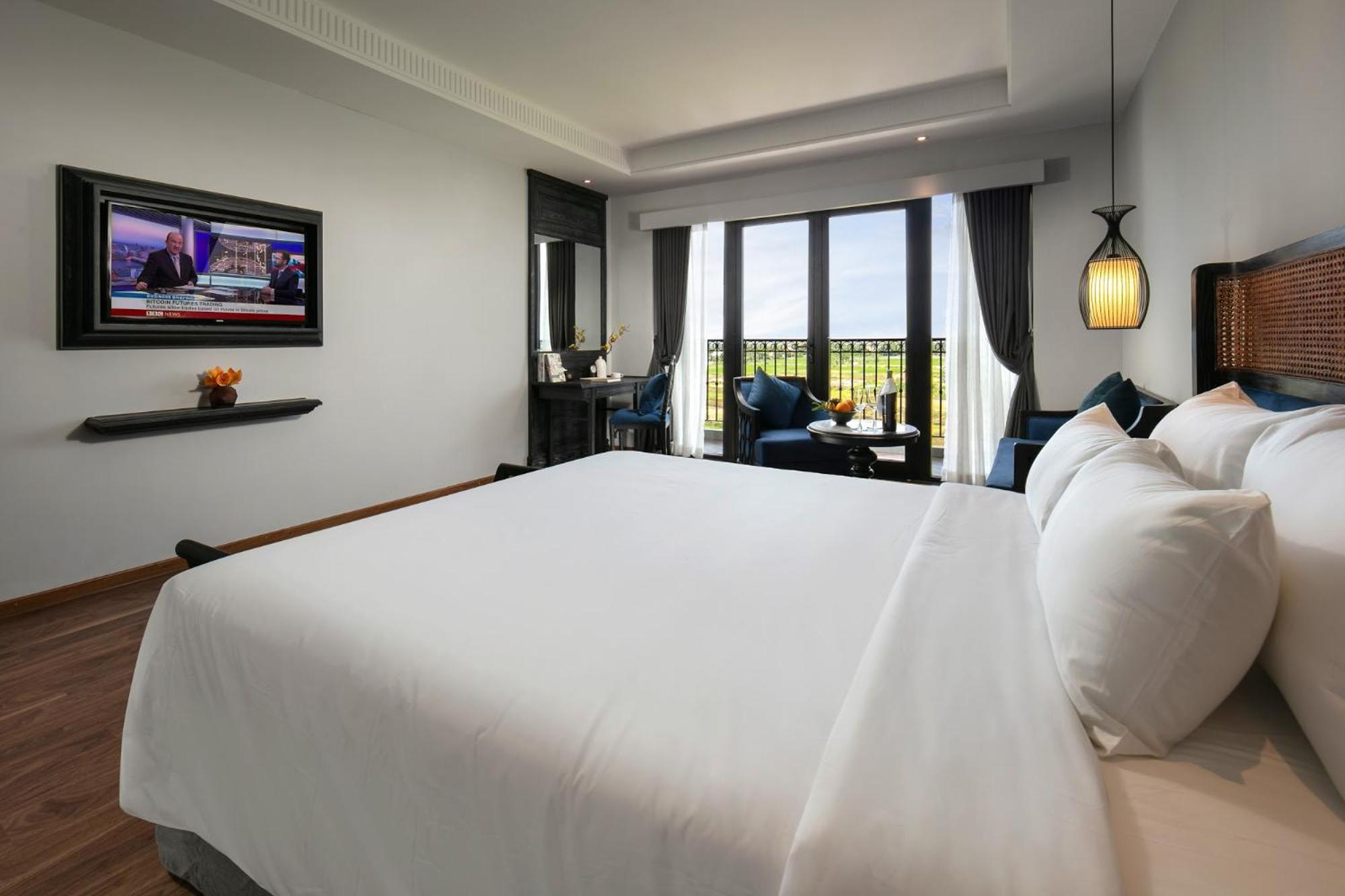 Deluxe Connecting Room