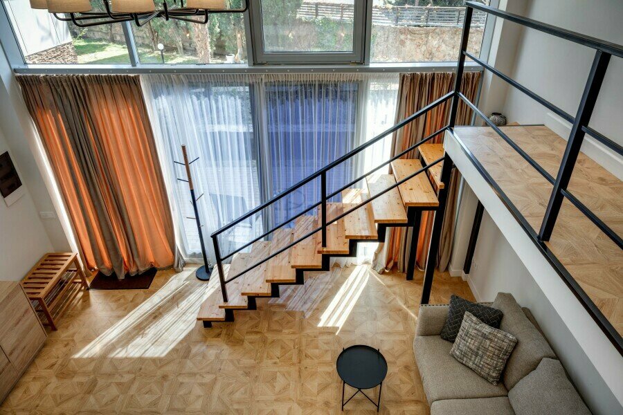 4Ю Лофт  с отдельным входом