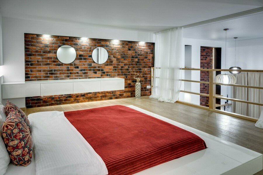 2 Лофт Делюкс семейный   с выходом во двор