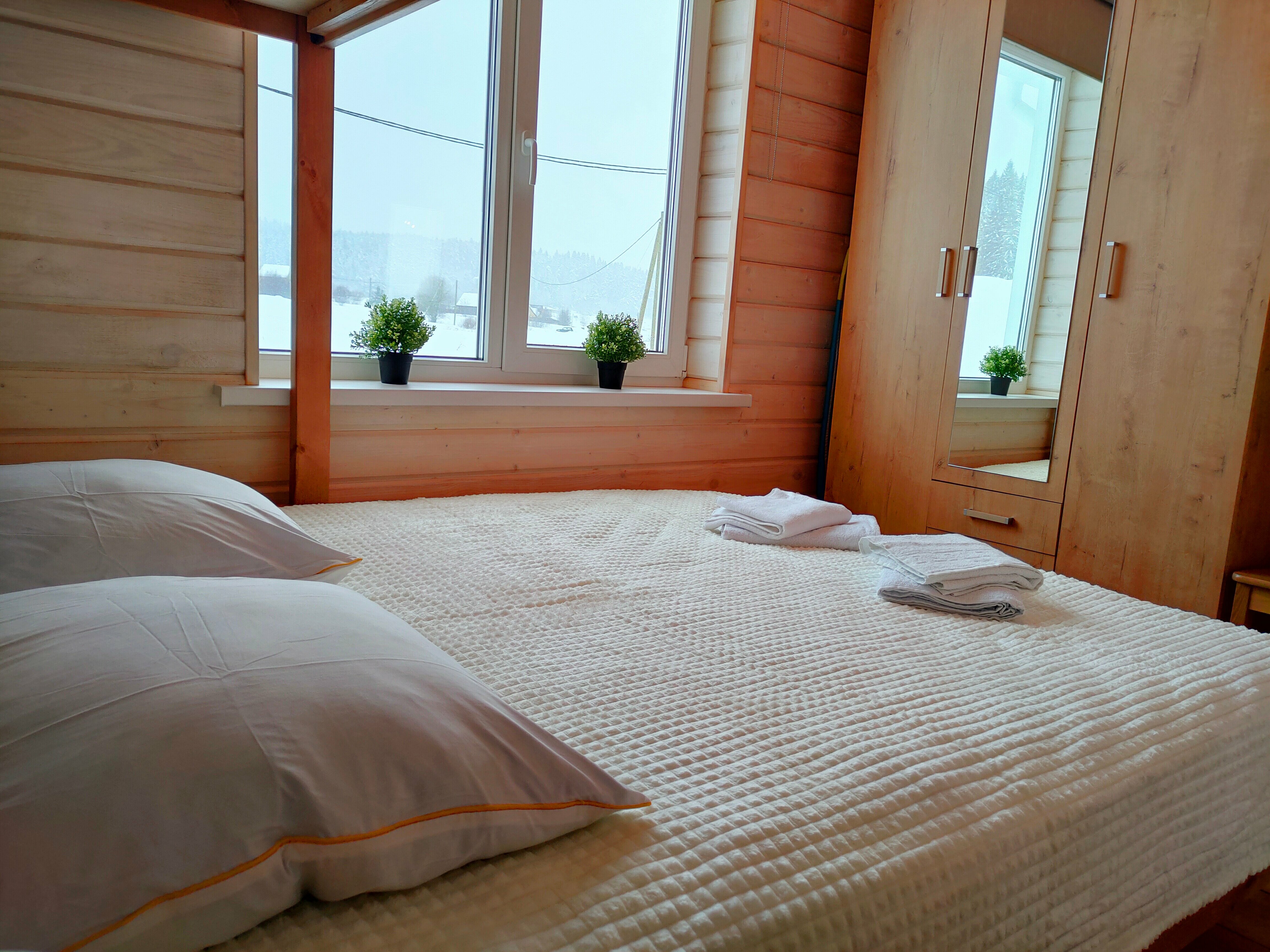 Черничный с сауной 90м2