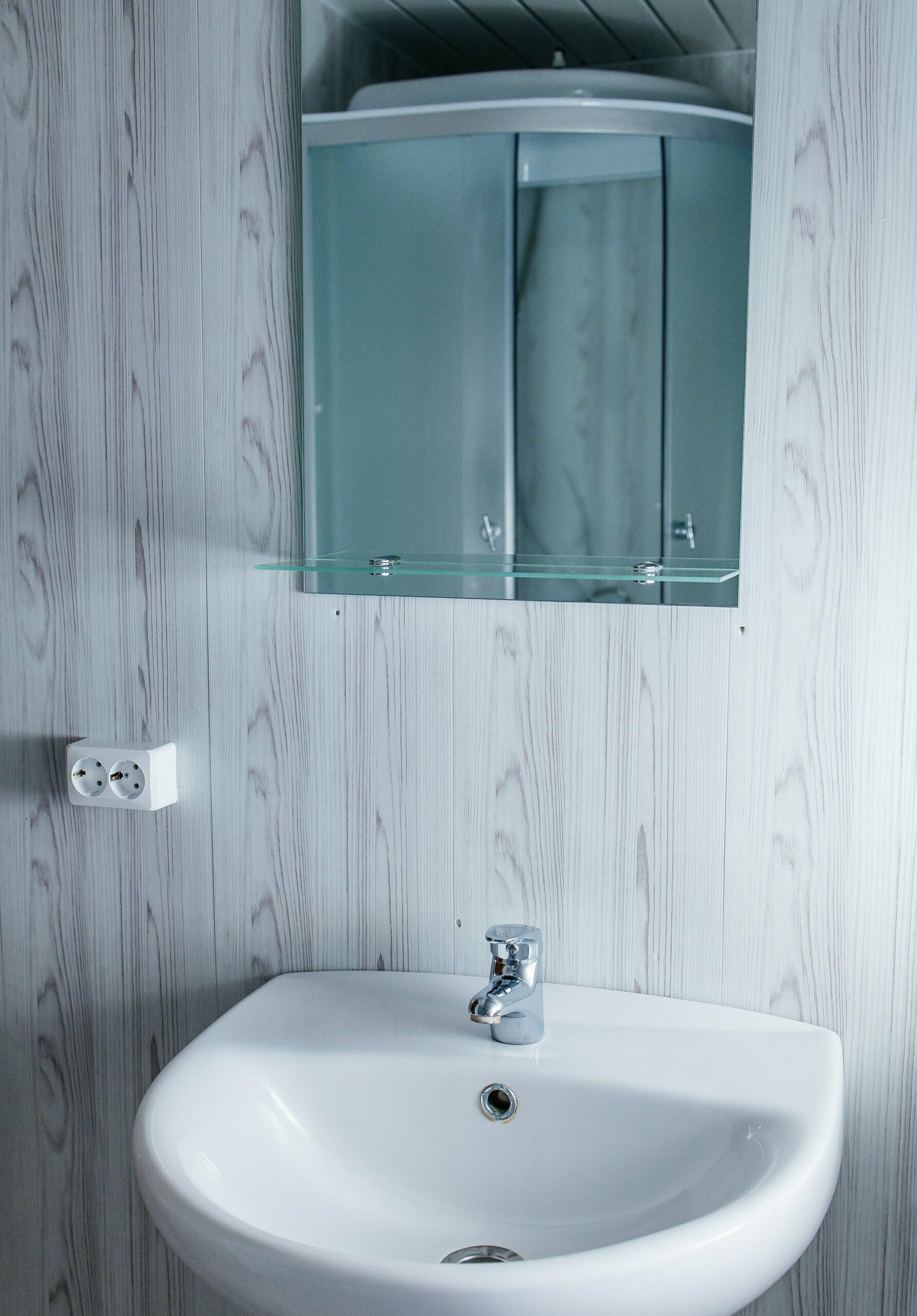 Крайняя изба-1/2 рубленного деревянного дома на 4 человек