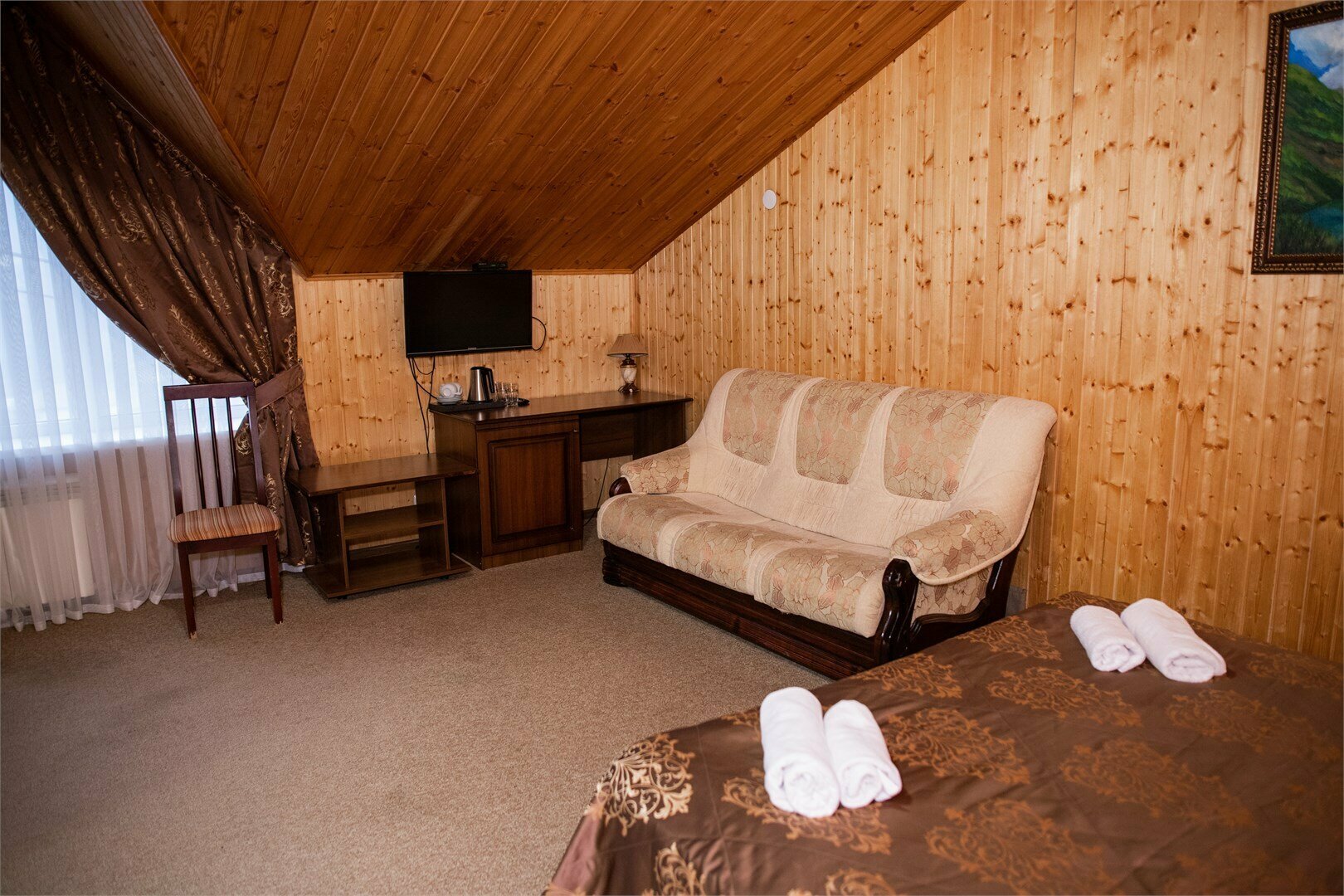 Улучшенный трехместный номер