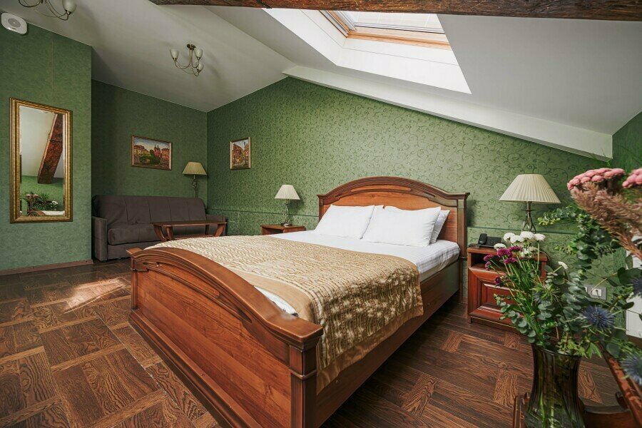 Улучшенный семейный номер